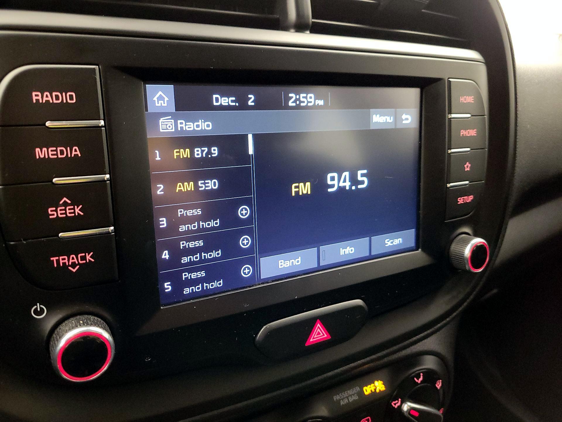 Thumbnail: 2020 Kia Soul - 15