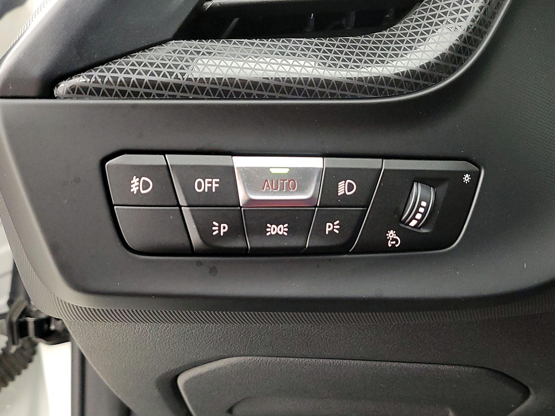 Thumbnail: 2021 BMW 2 Series - 13