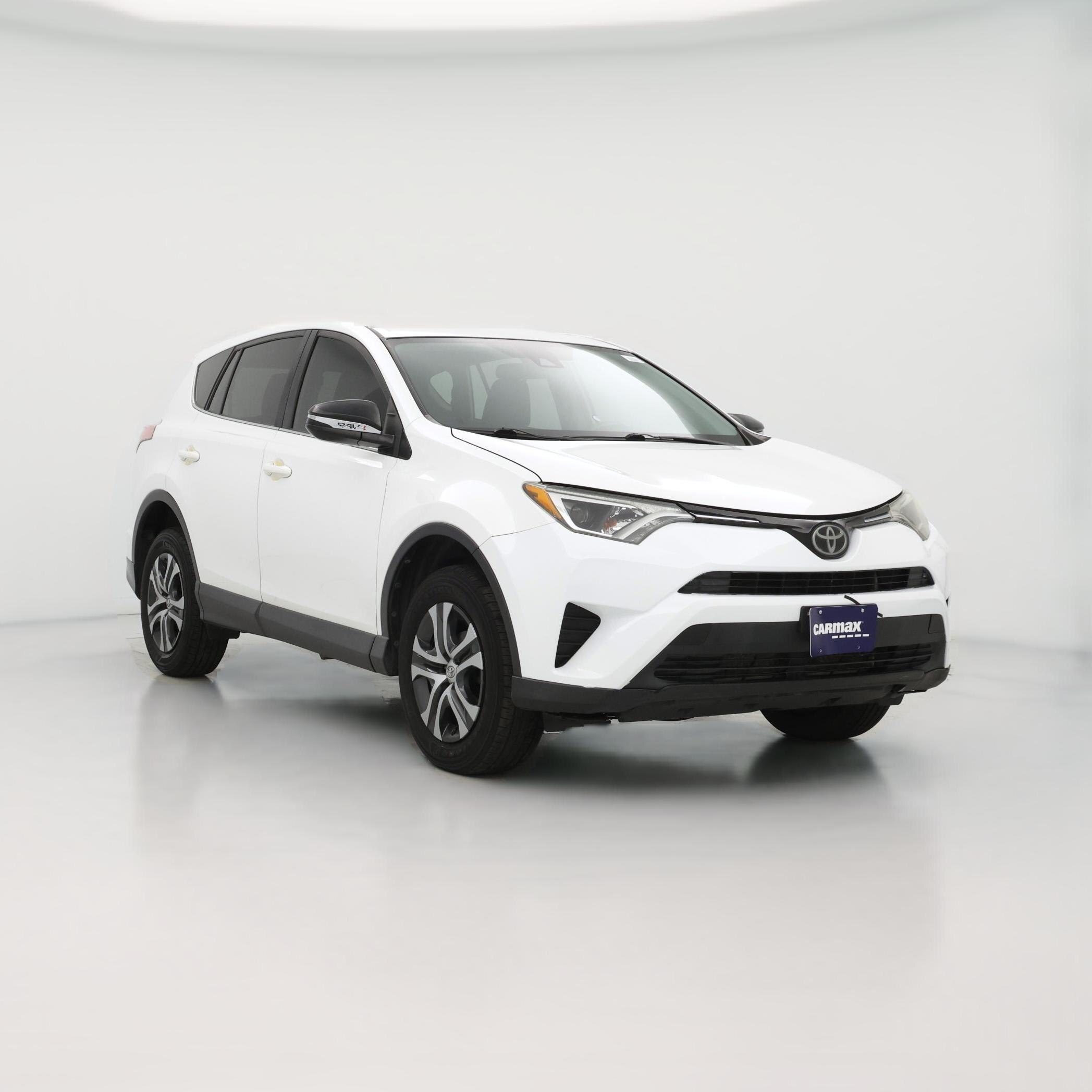 Thumbnail: 2018 Toyota RAV4 - 1
