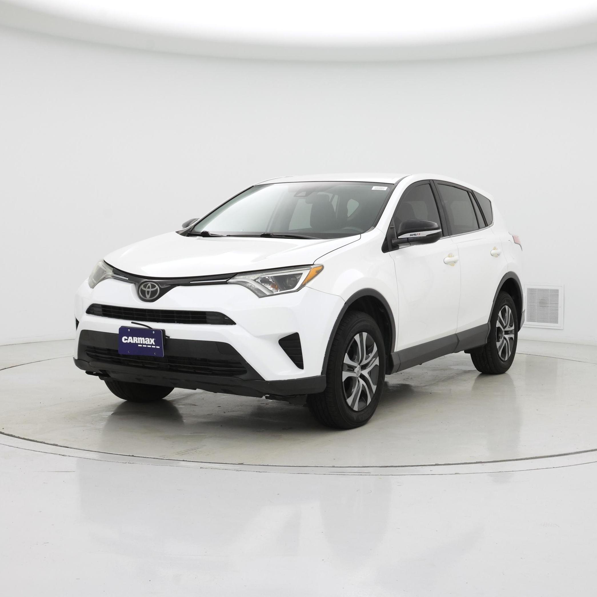Thumbnail: 2018 Toyota RAV4 - 4