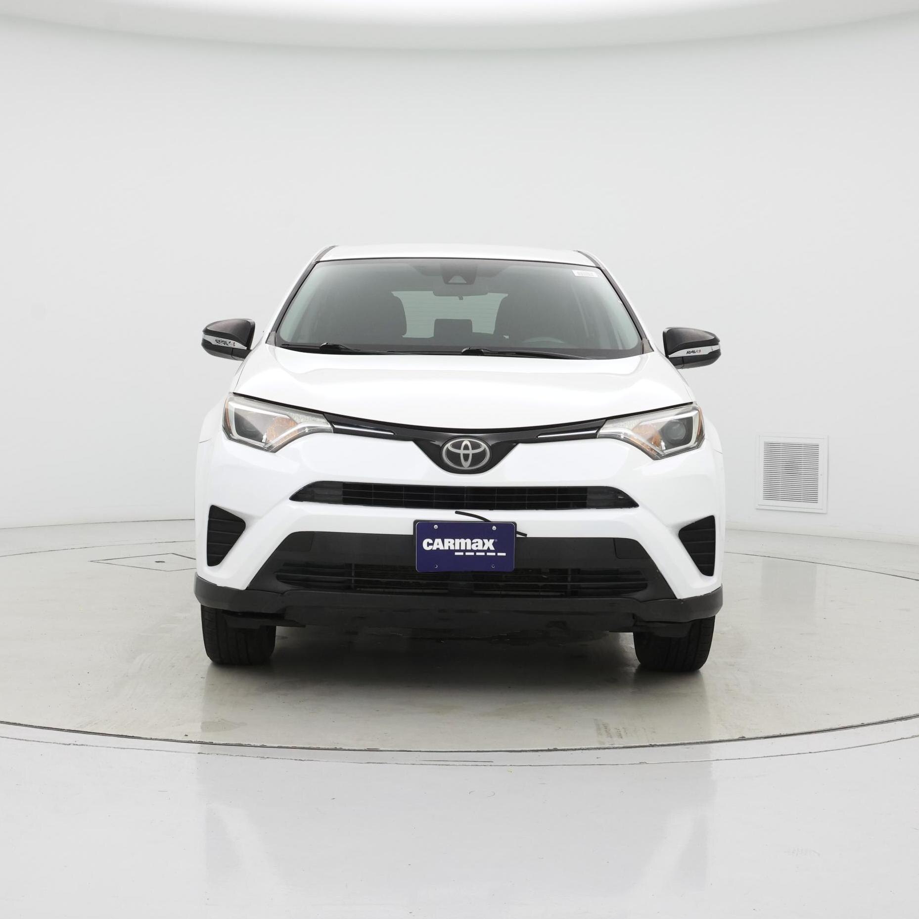 Thumbnail: 2018 Toyota RAV4 - 5