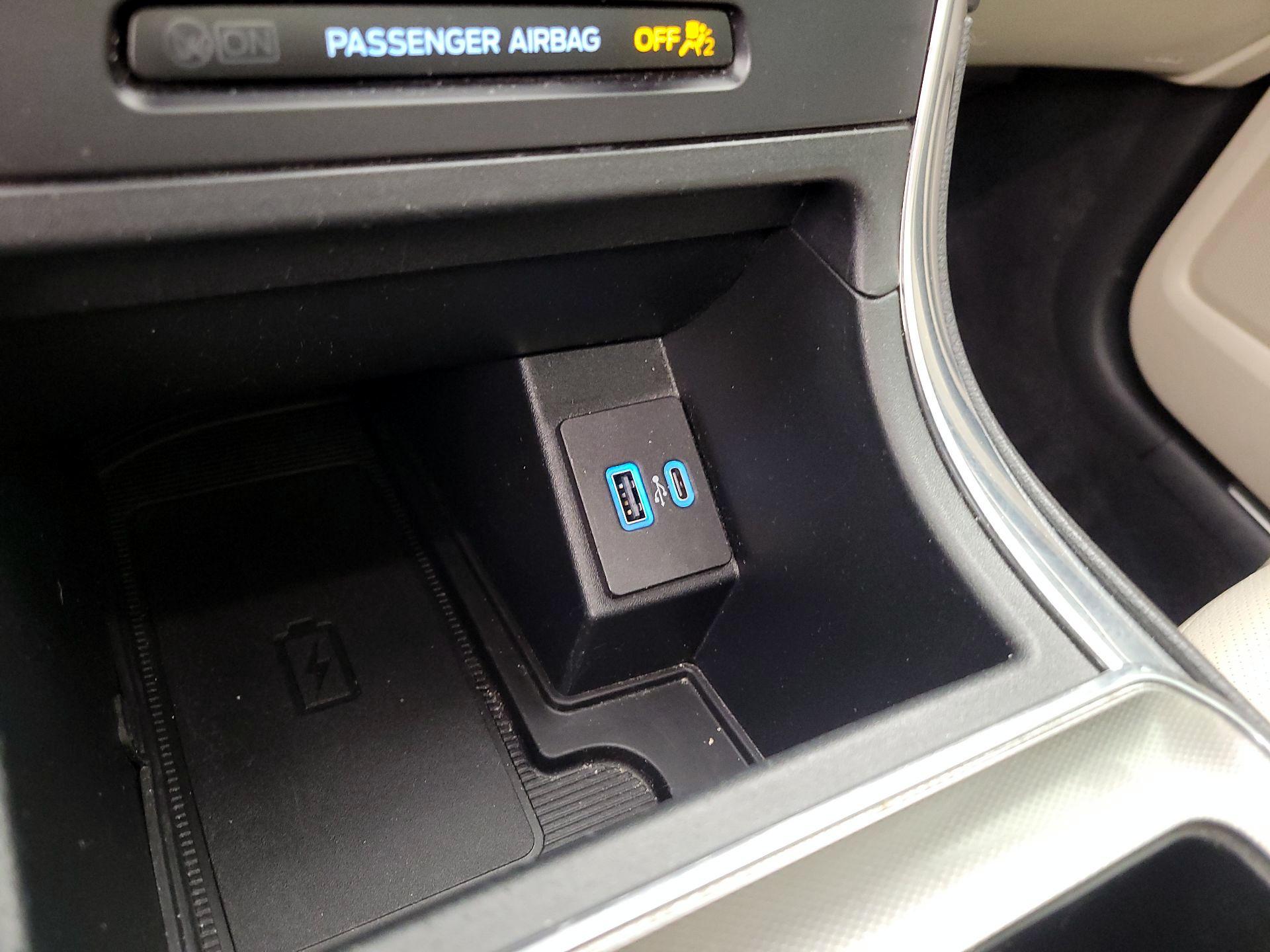 Thumbnail: 2024 Ford Edge - 19