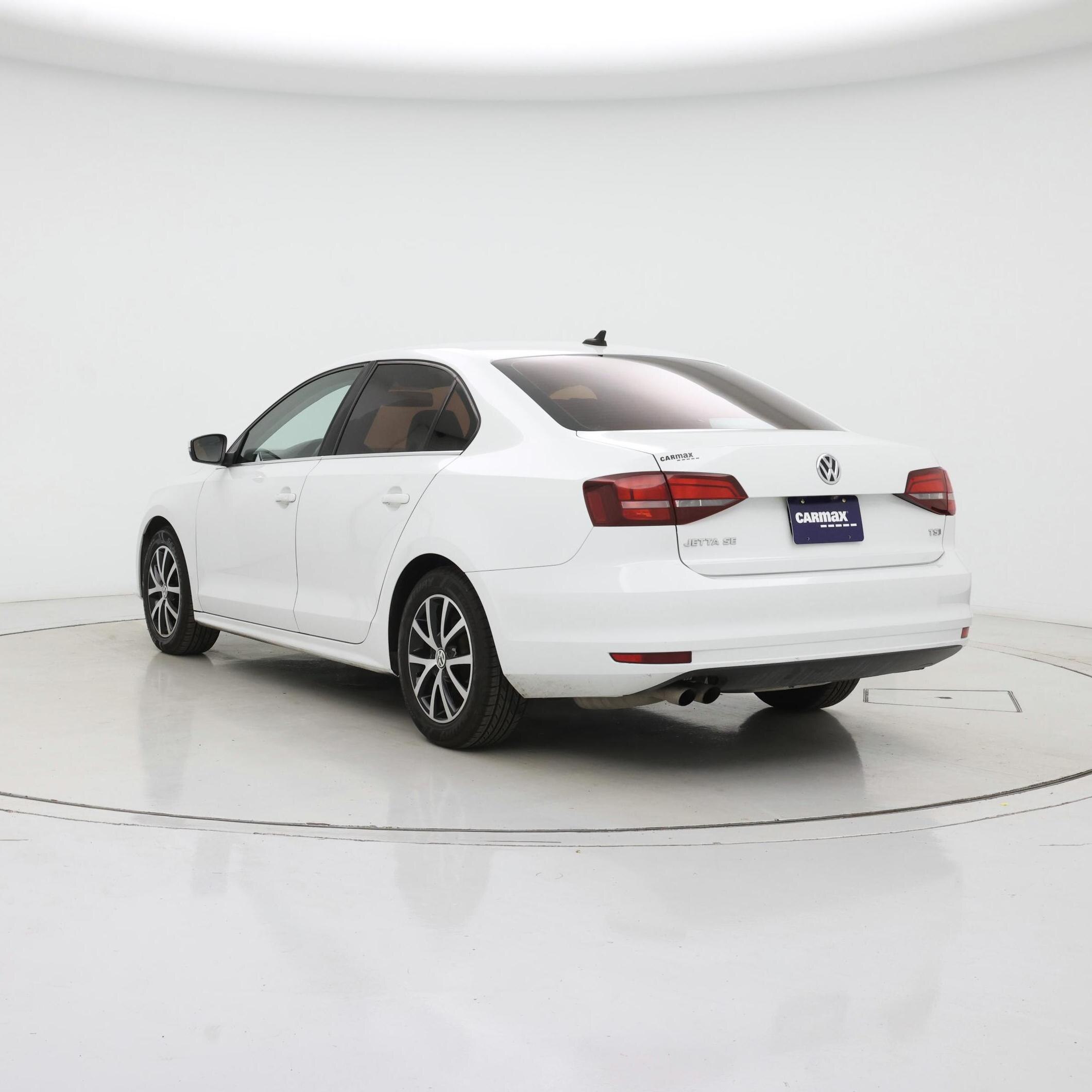 Thumbnail: 2017 Volkswagen Jetta - 2