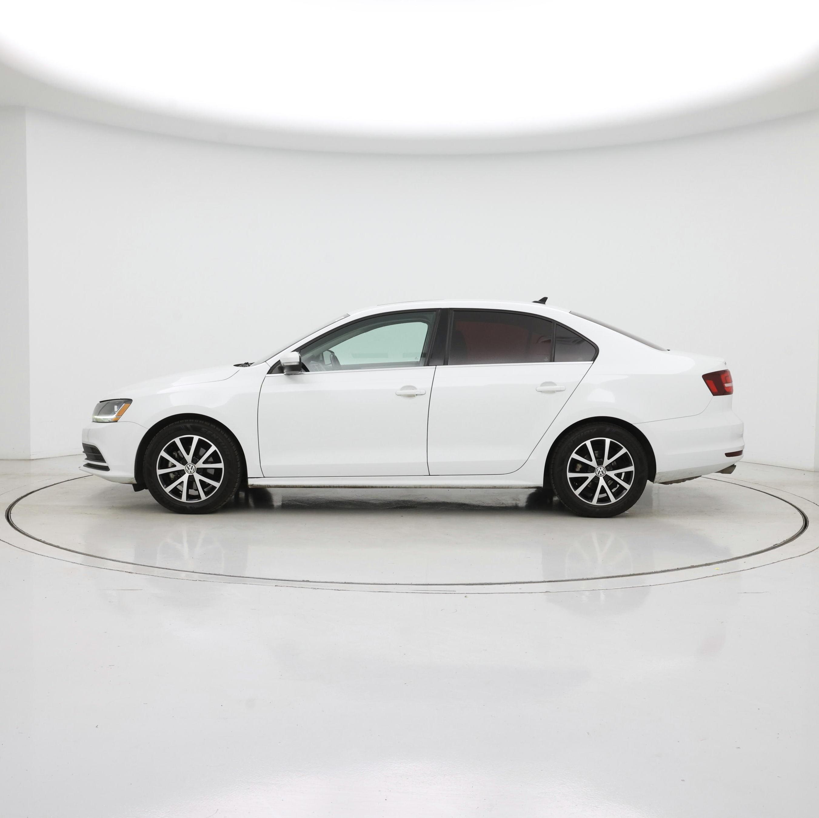 Thumbnail: 2017 Volkswagen Jetta - 3