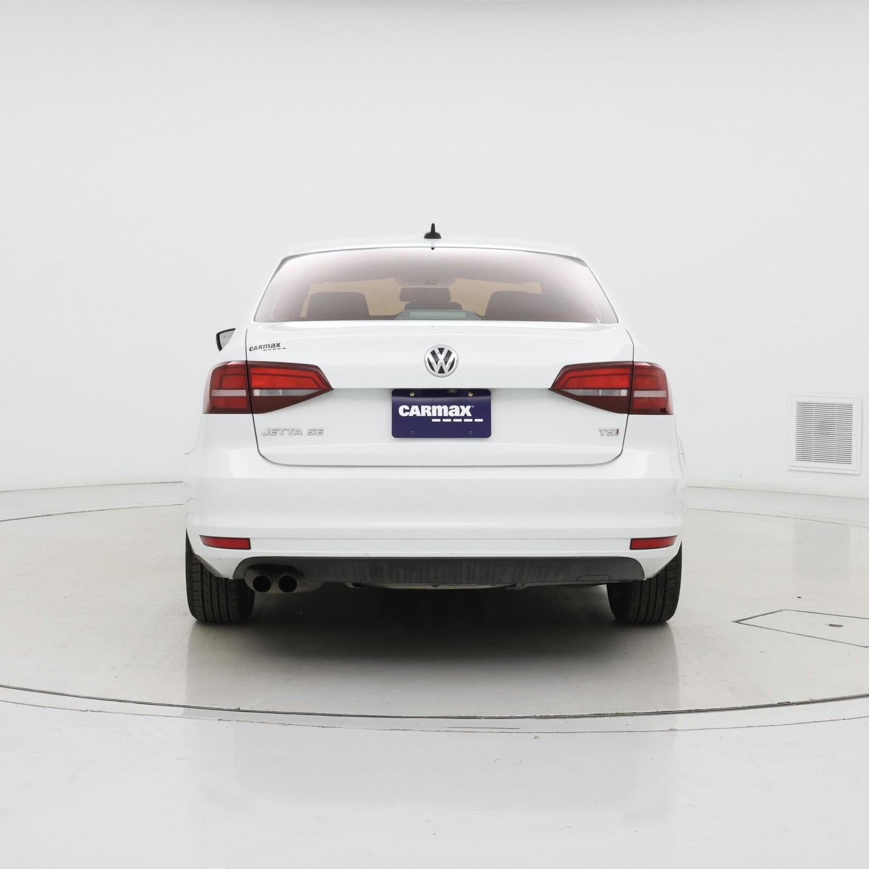 Thumbnail: 2017 Volkswagen Jetta - 6