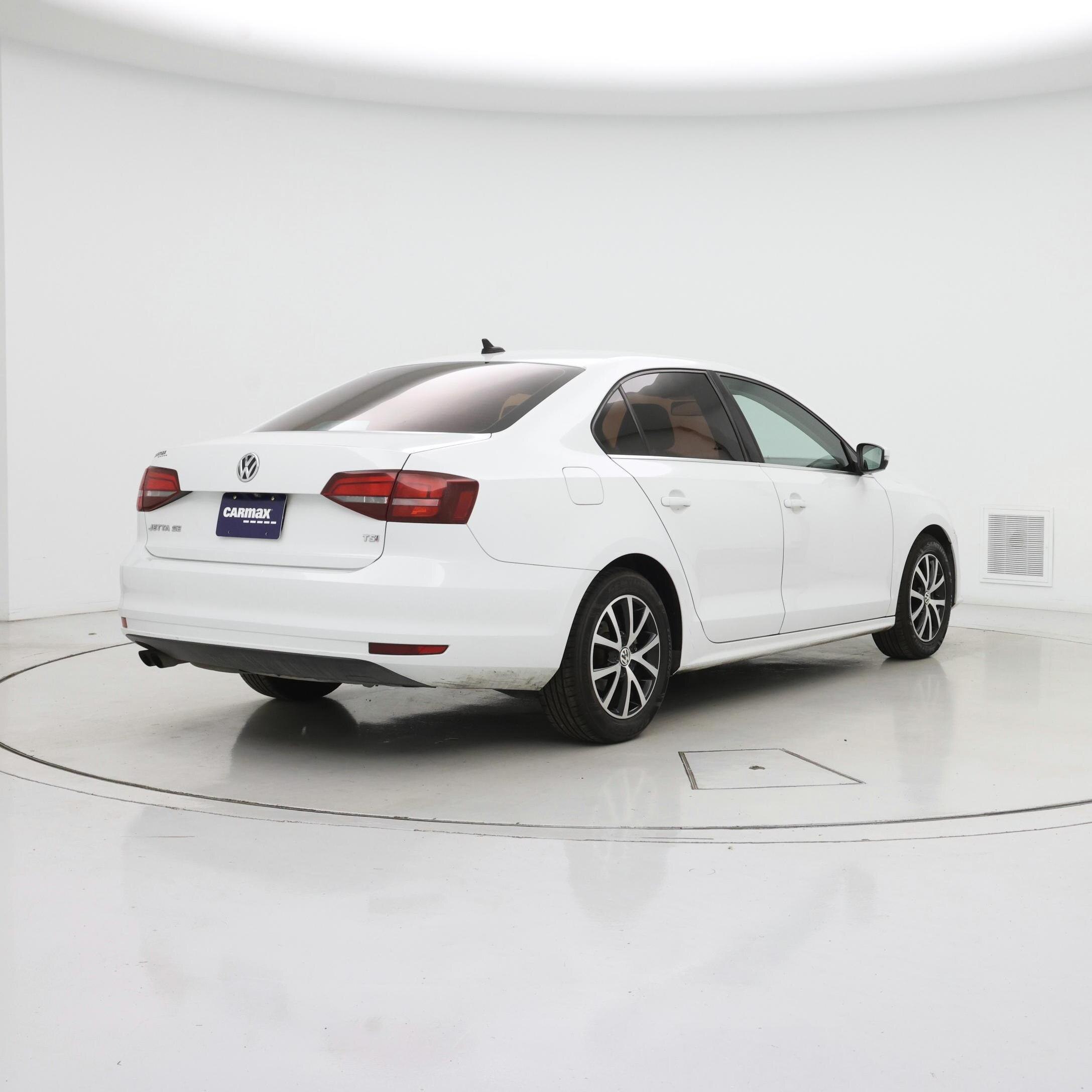 Thumbnail: 2017 Volkswagen Jetta - 8