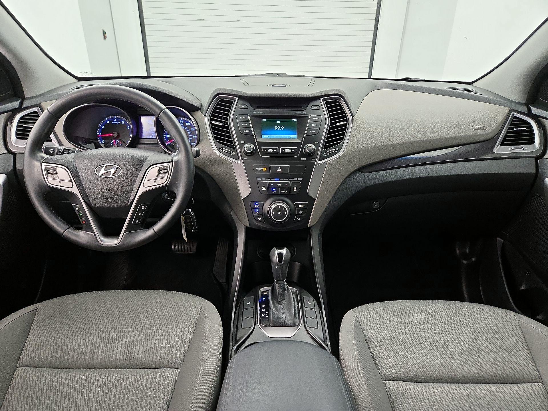 Thumbnail: 2014 Hyundai Santa Fe - 9