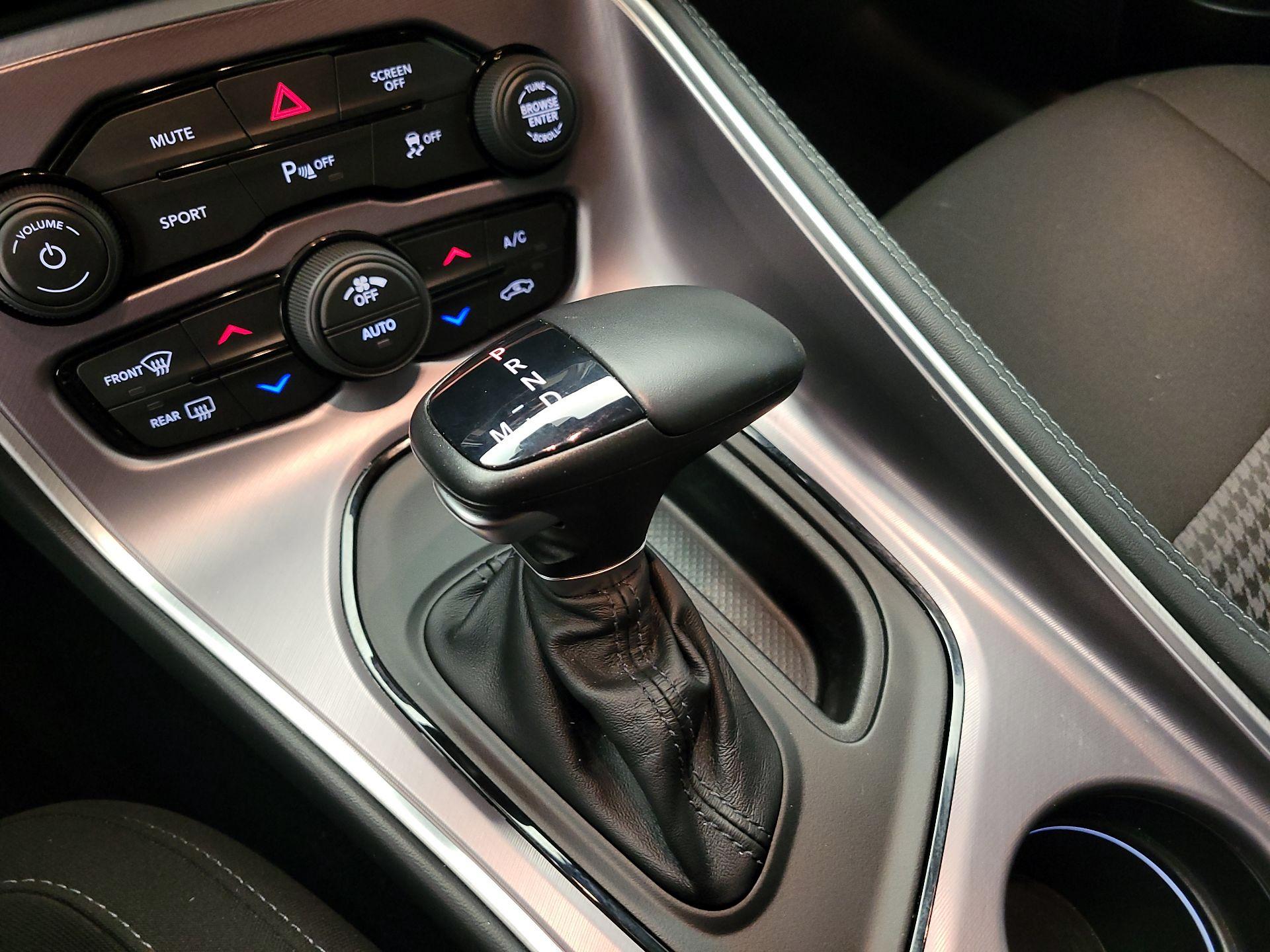 Thumbnail: 2021 Dodge Challenger - 17