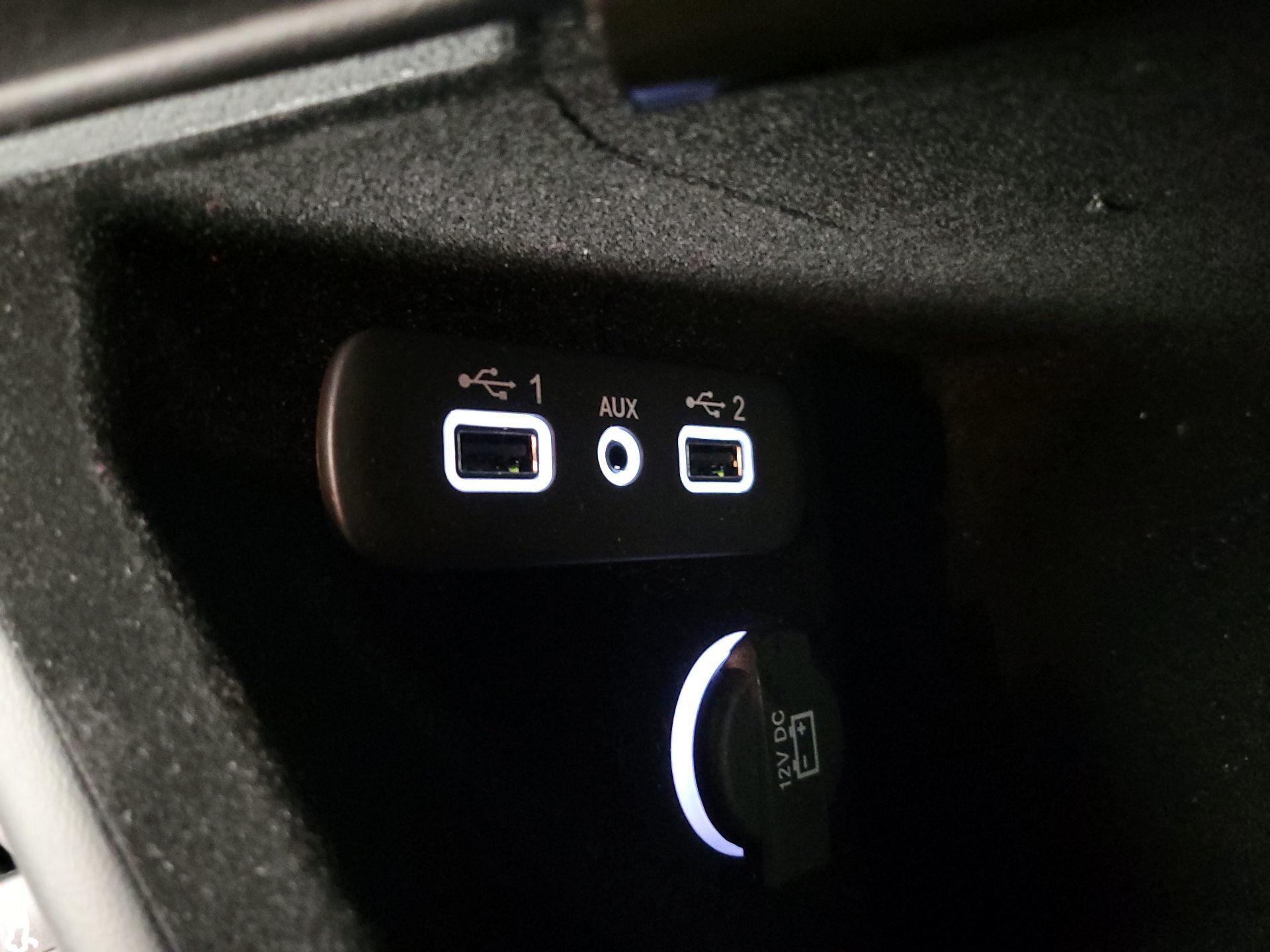 Thumbnail: 2021 Dodge Challenger - 18