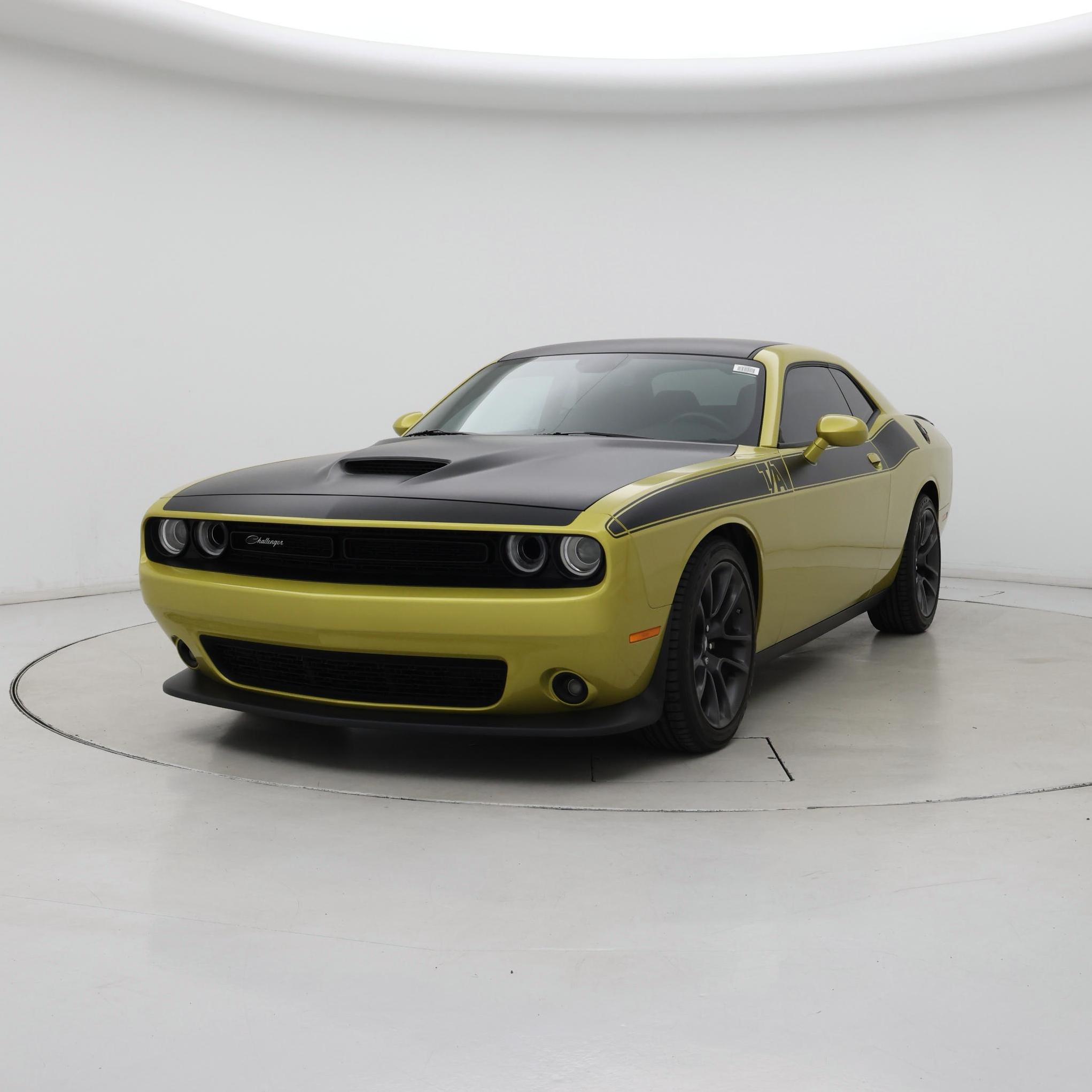 Thumbnail: 2021 Dodge Challenger - 4