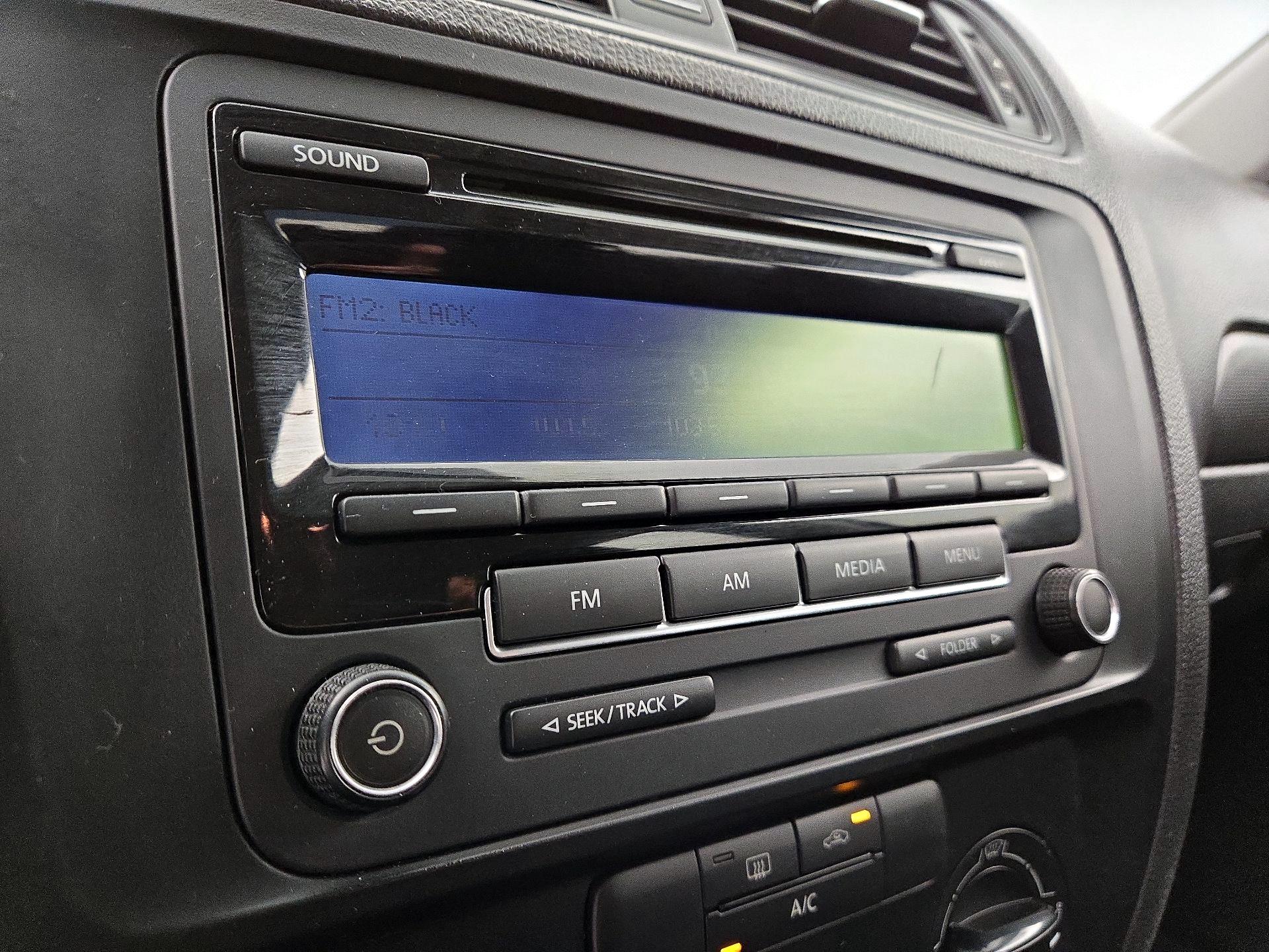 Thumbnail: 2015 Volkswagen Jetta - 14