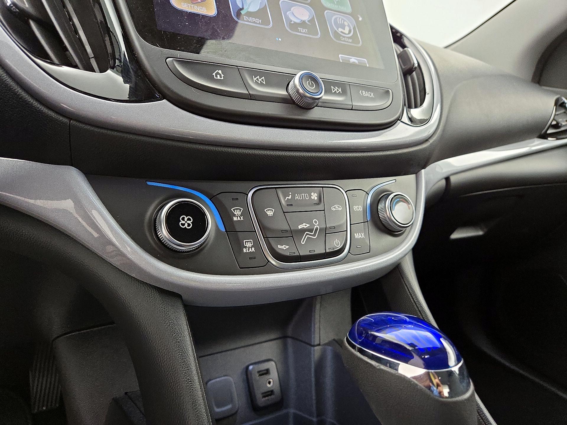 Thumbnail: 2018 Chevrolet Volt - 16