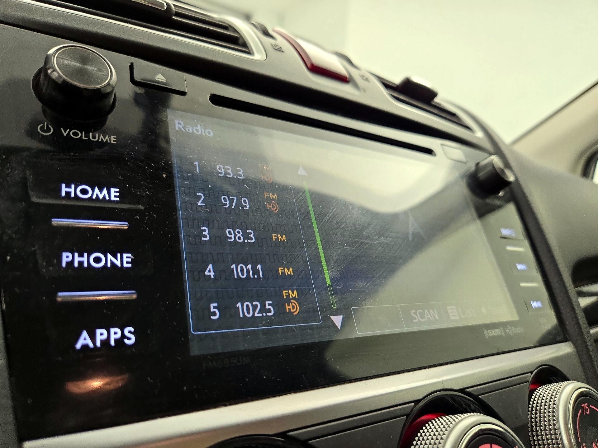 Thumbnail: 2016 Subaru XV Crosstrek - 15