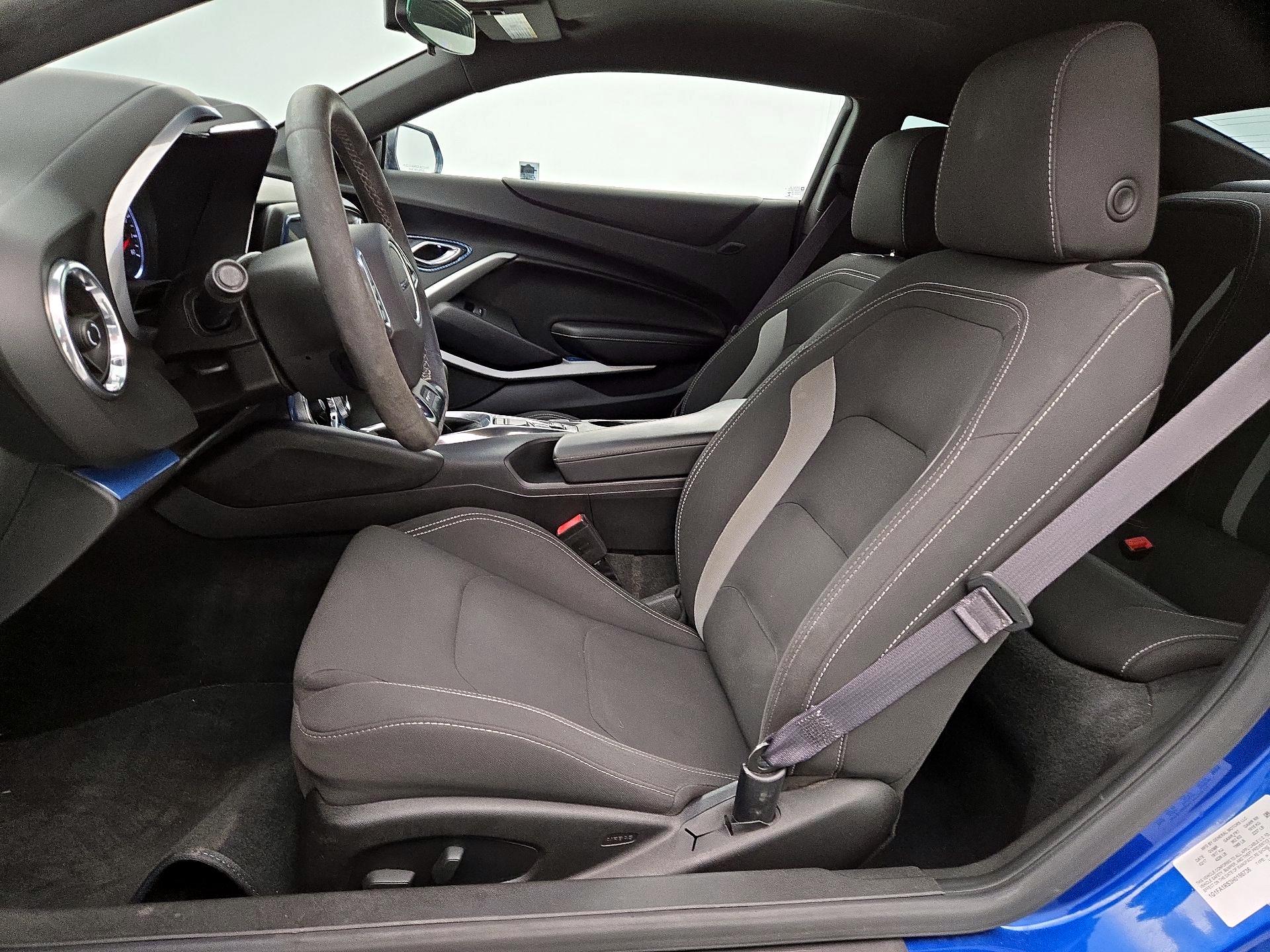 Thumbnail: 2017 Chevrolet Camaro - 11