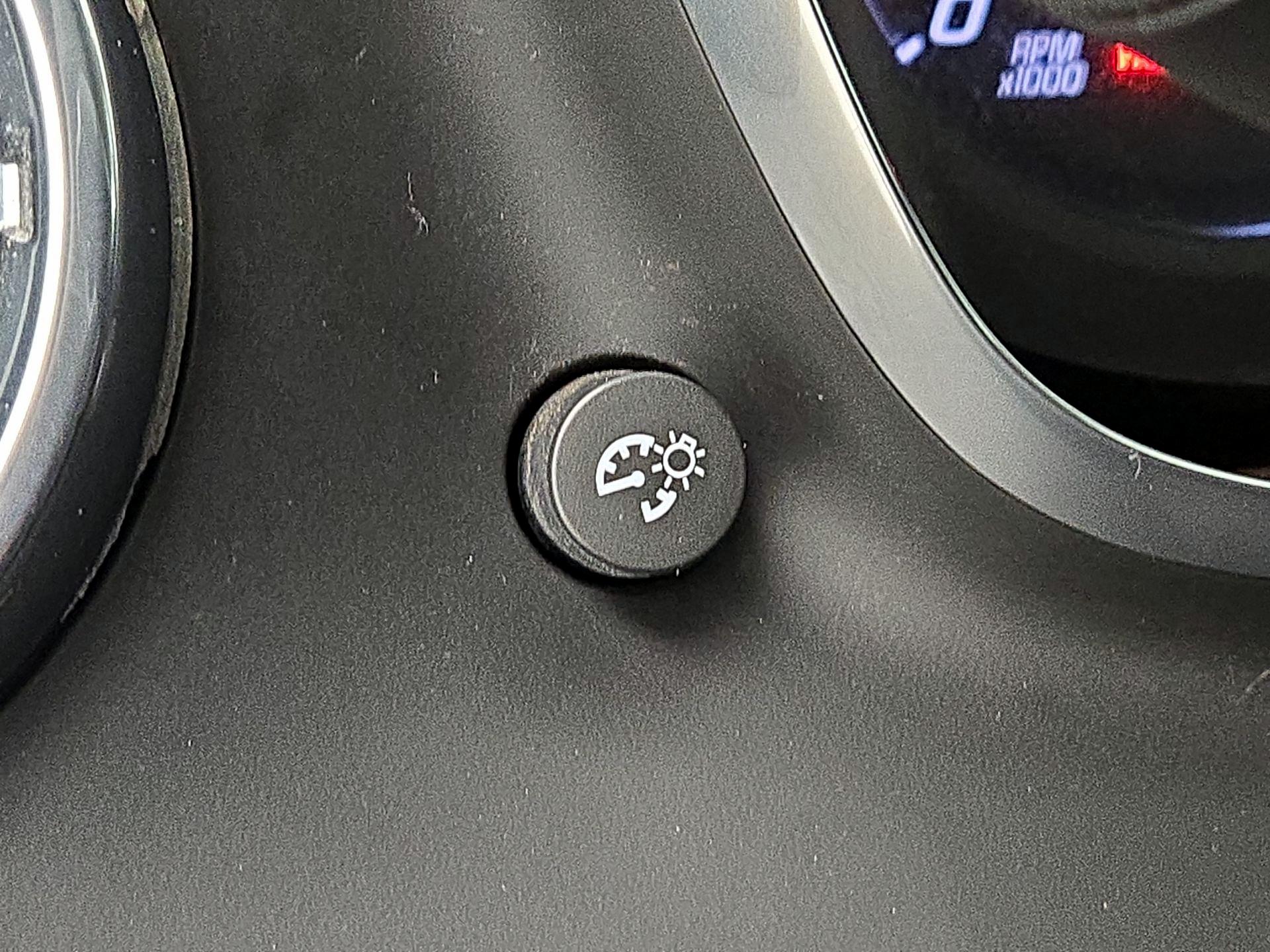 Thumbnail: 2017 Chevrolet Camaro - 13