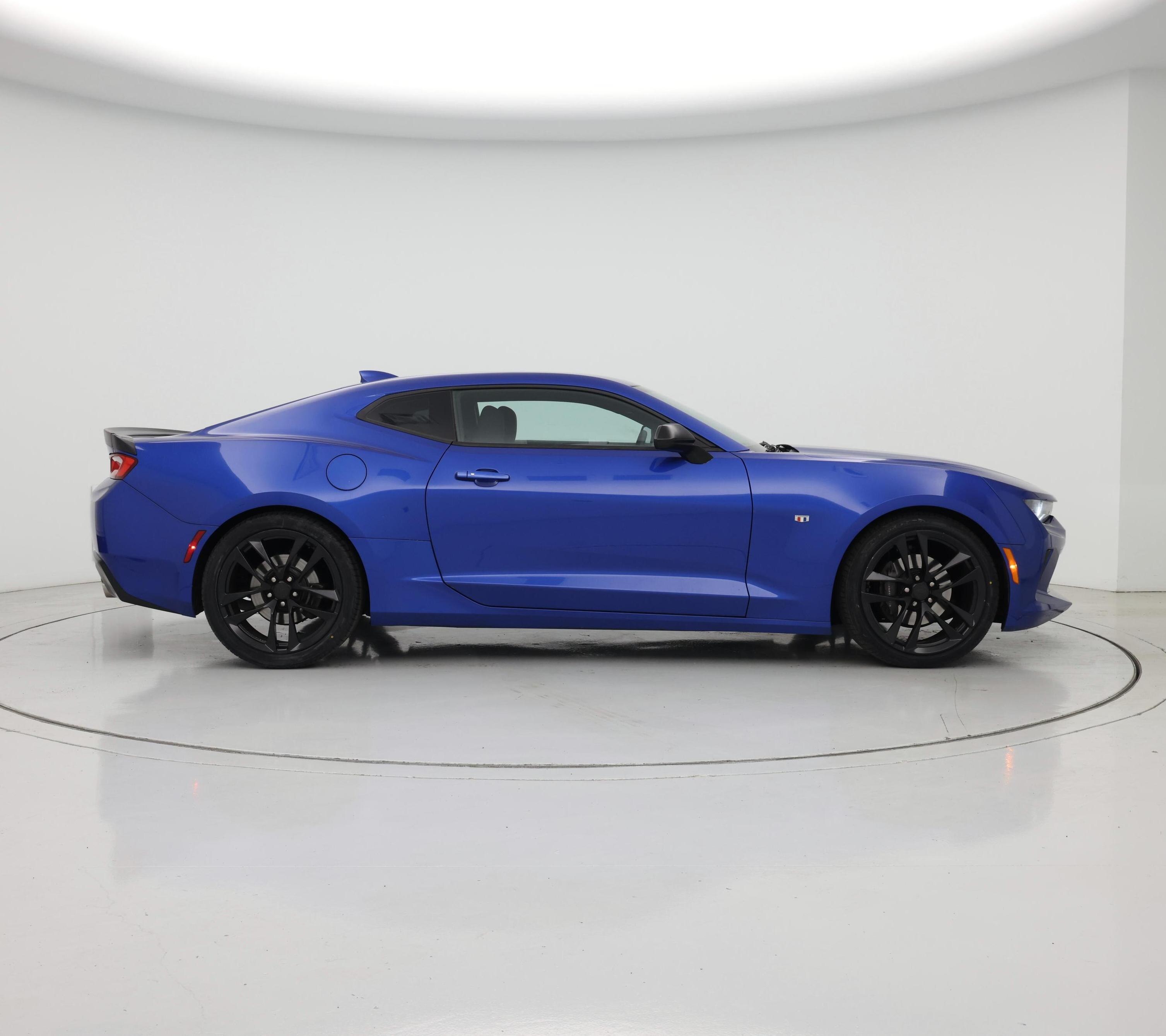 Thumbnail: 2017 Chevrolet Camaro - 7