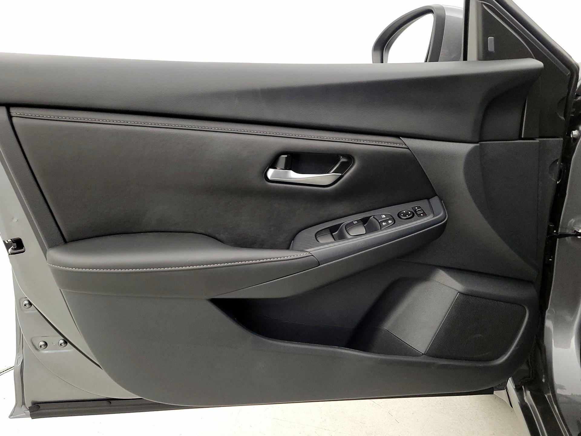 Thumbnail: 2024 Nissan Sentra - 12