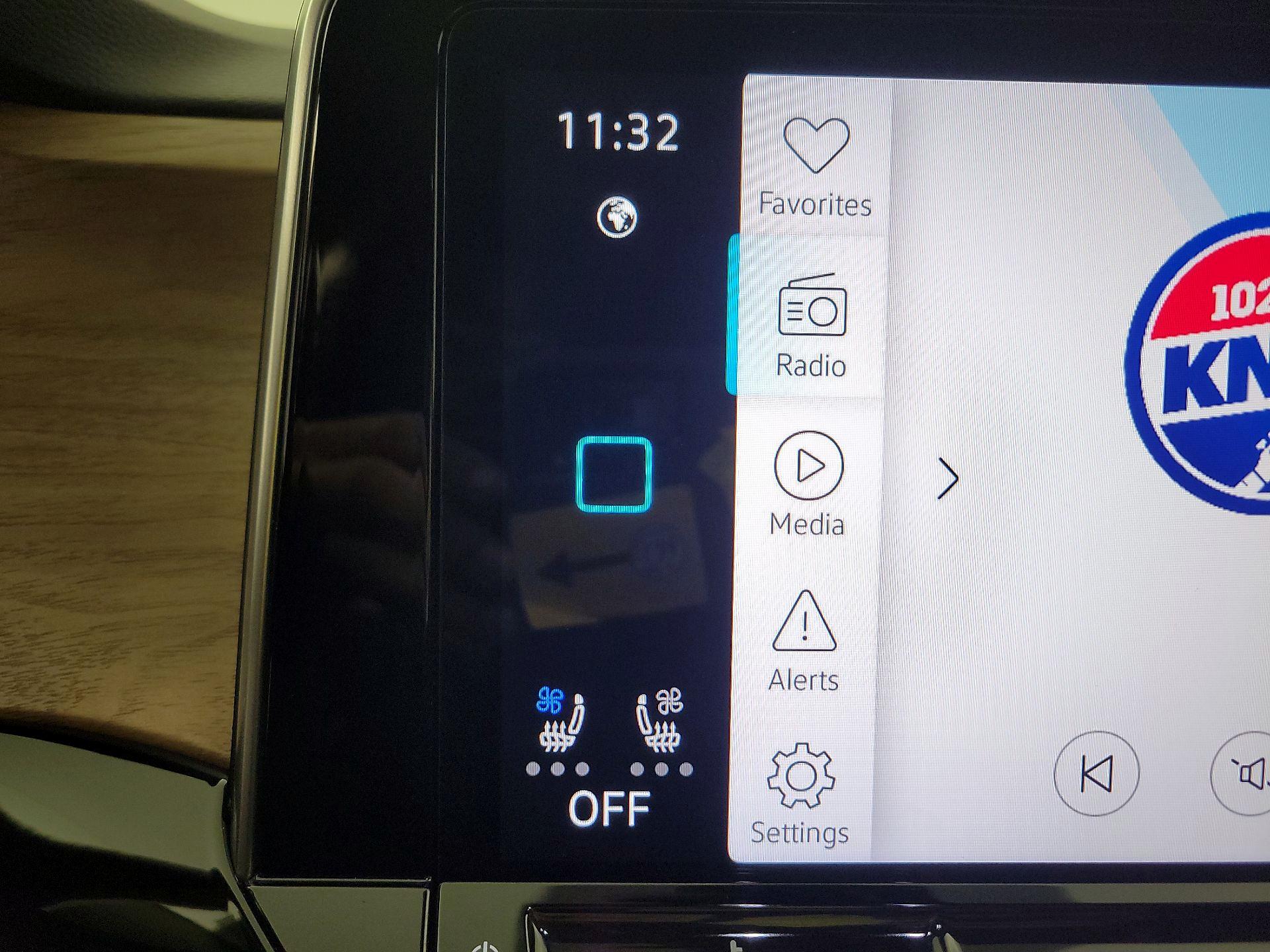 Thumbnail: 2024 Volkswagen Atlas - 16