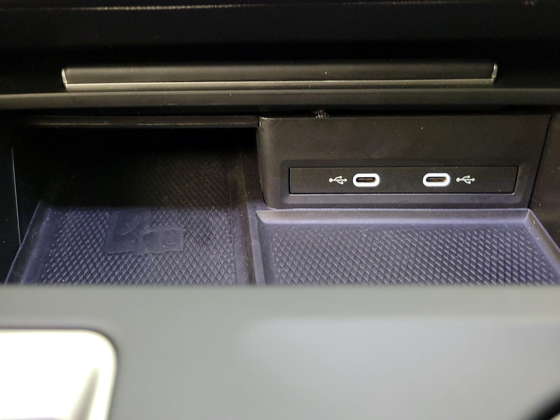 Thumbnail: 2024 Volkswagen Atlas - 18