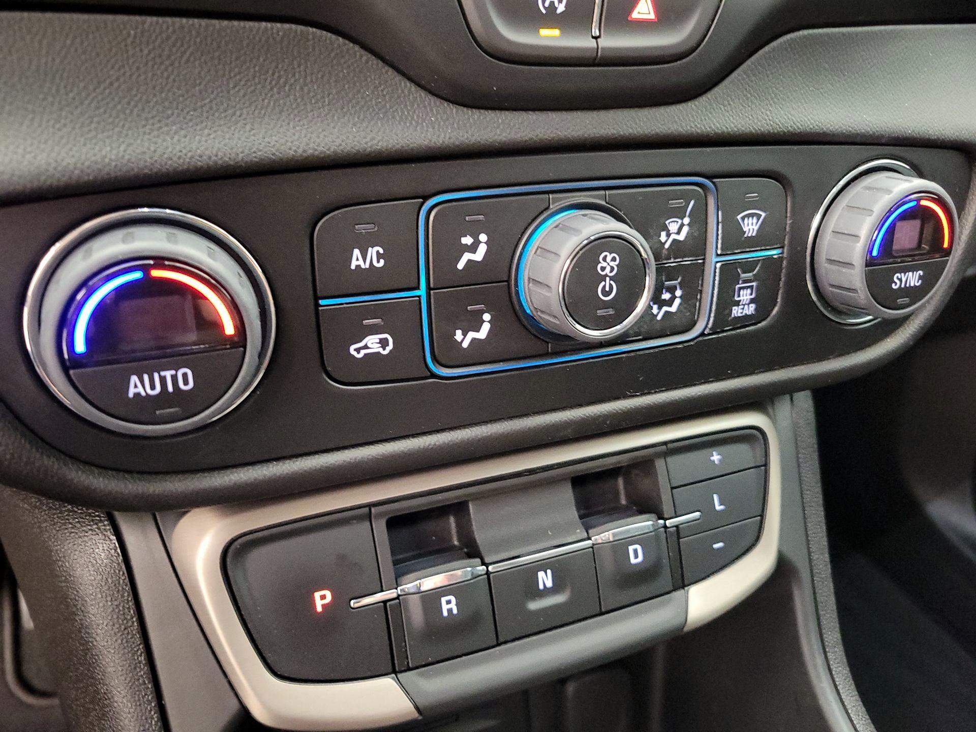 Thumbnail: 2024 GMC Terrain - 16