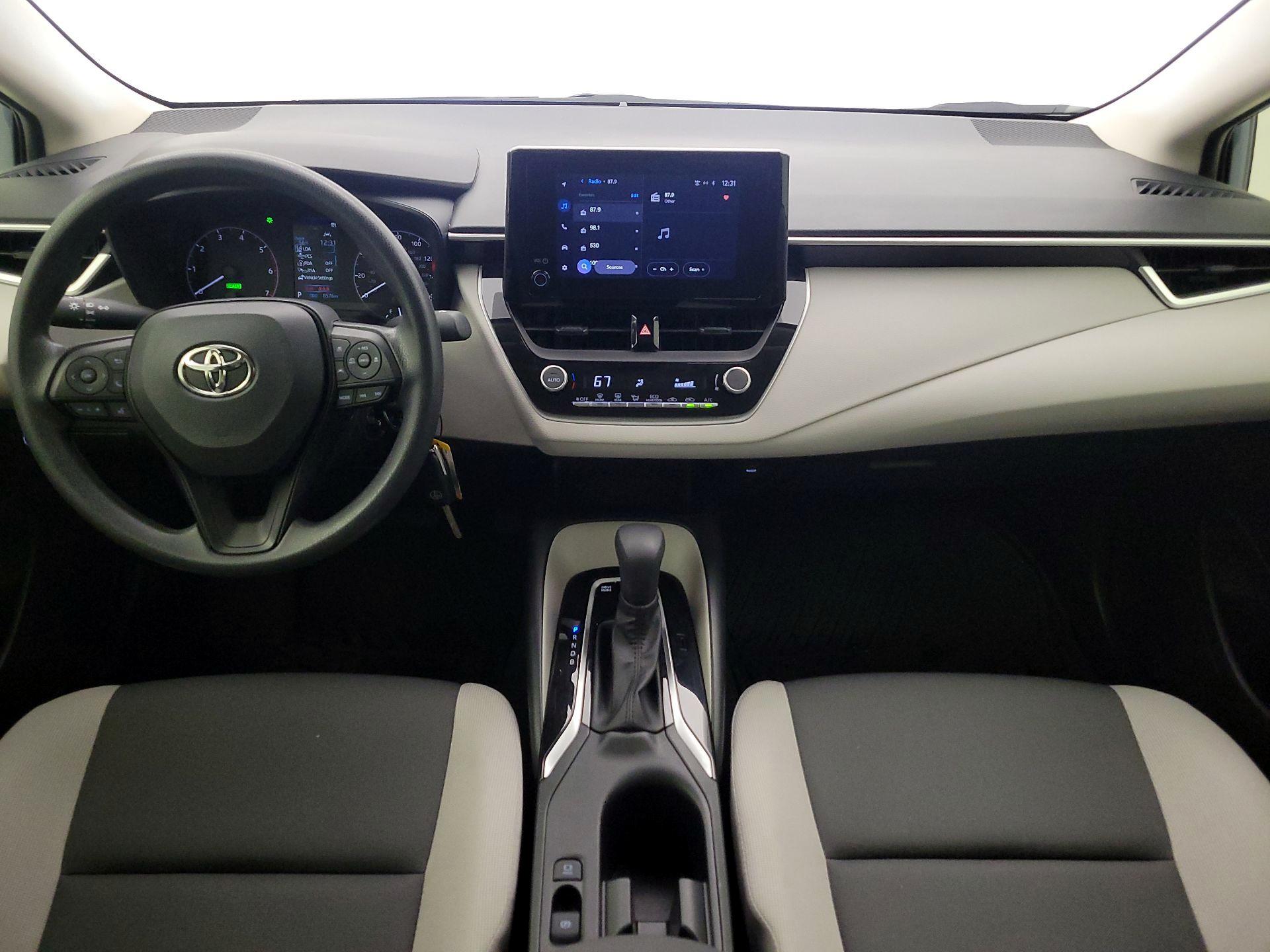 Thumbnail: 2025 Toyota Corolla - 9