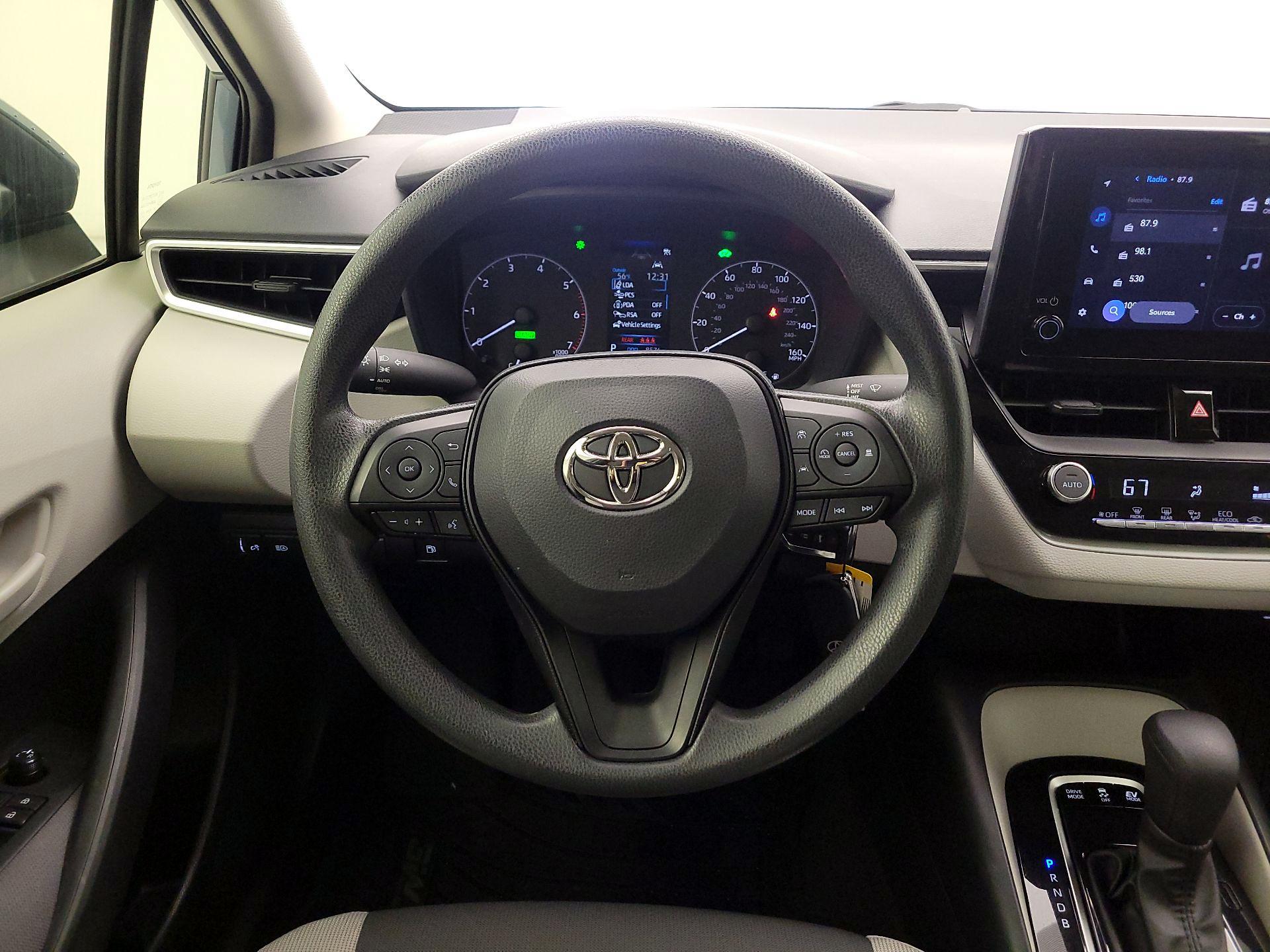 Thumbnail: 2025 Toyota Corolla - 10