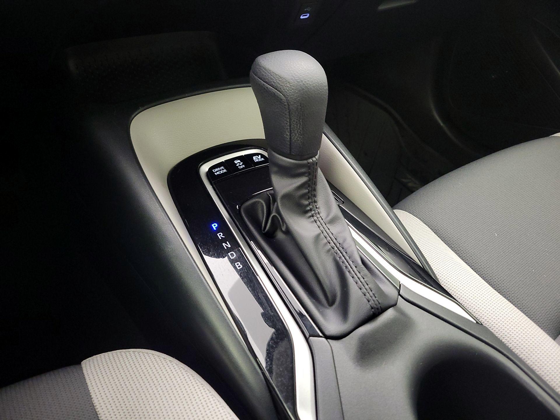 Thumbnail: 2025 Toyota Corolla - 17