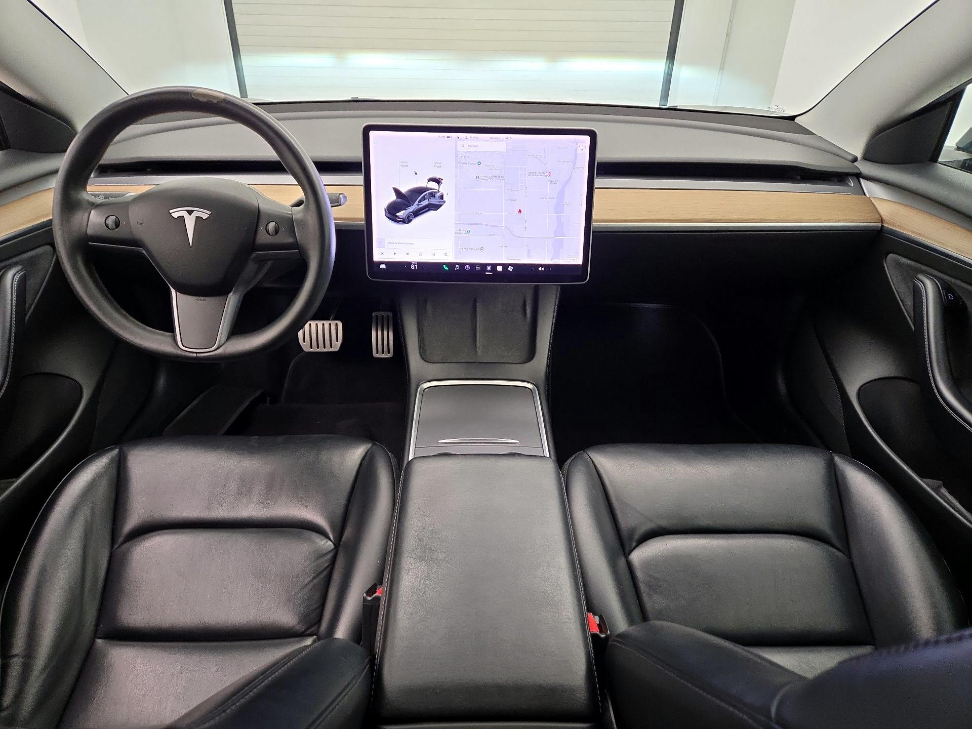 Thumbnail: 2022 Tesla Model 3 - 9