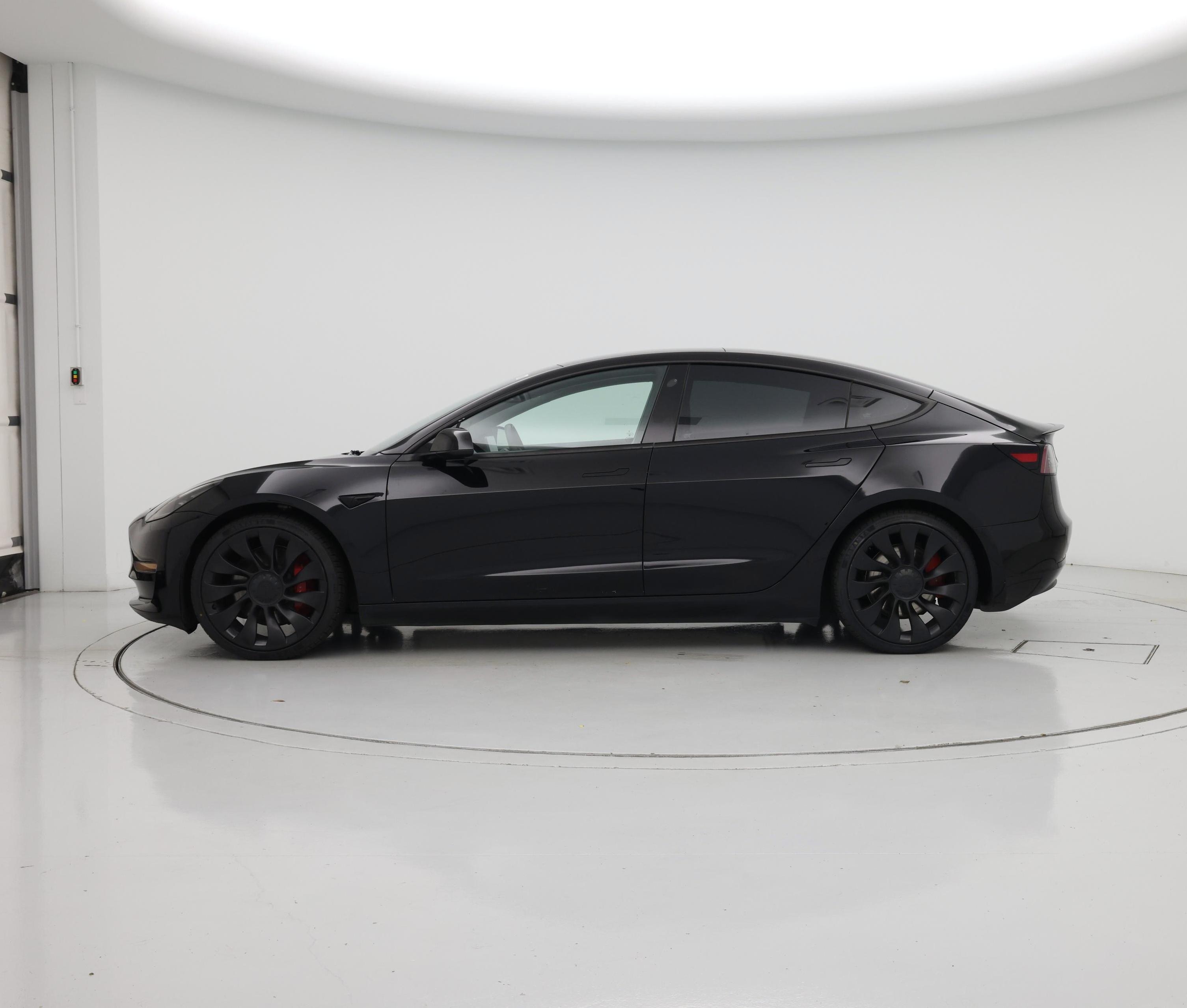 Thumbnail: 2022 Tesla Model 3 - 3