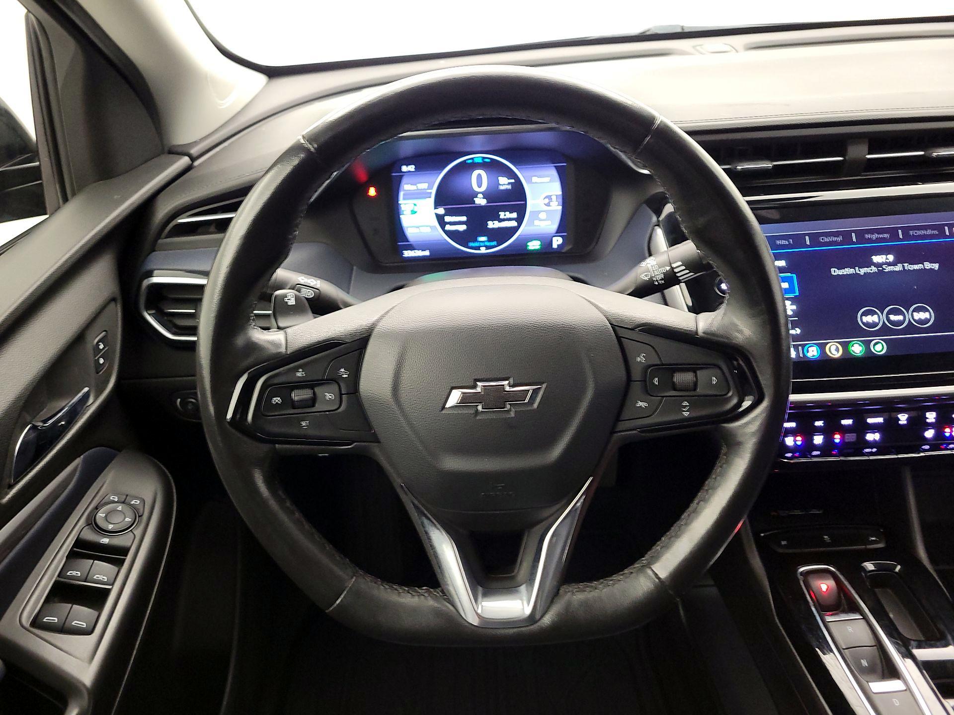 Thumbnail: 2023 Chevrolet Bolt EUV - 10