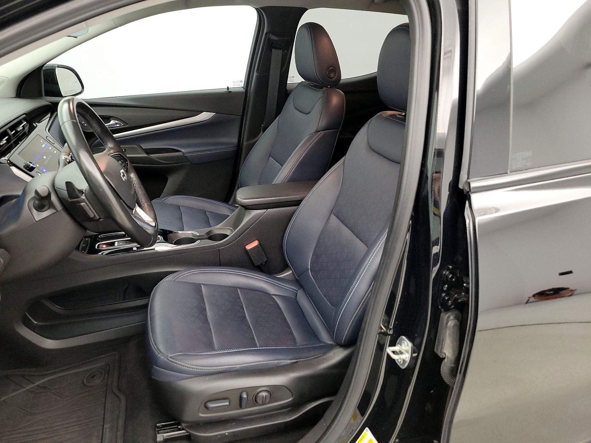 Thumbnail: 2023 Chevrolet Bolt EUV - 11