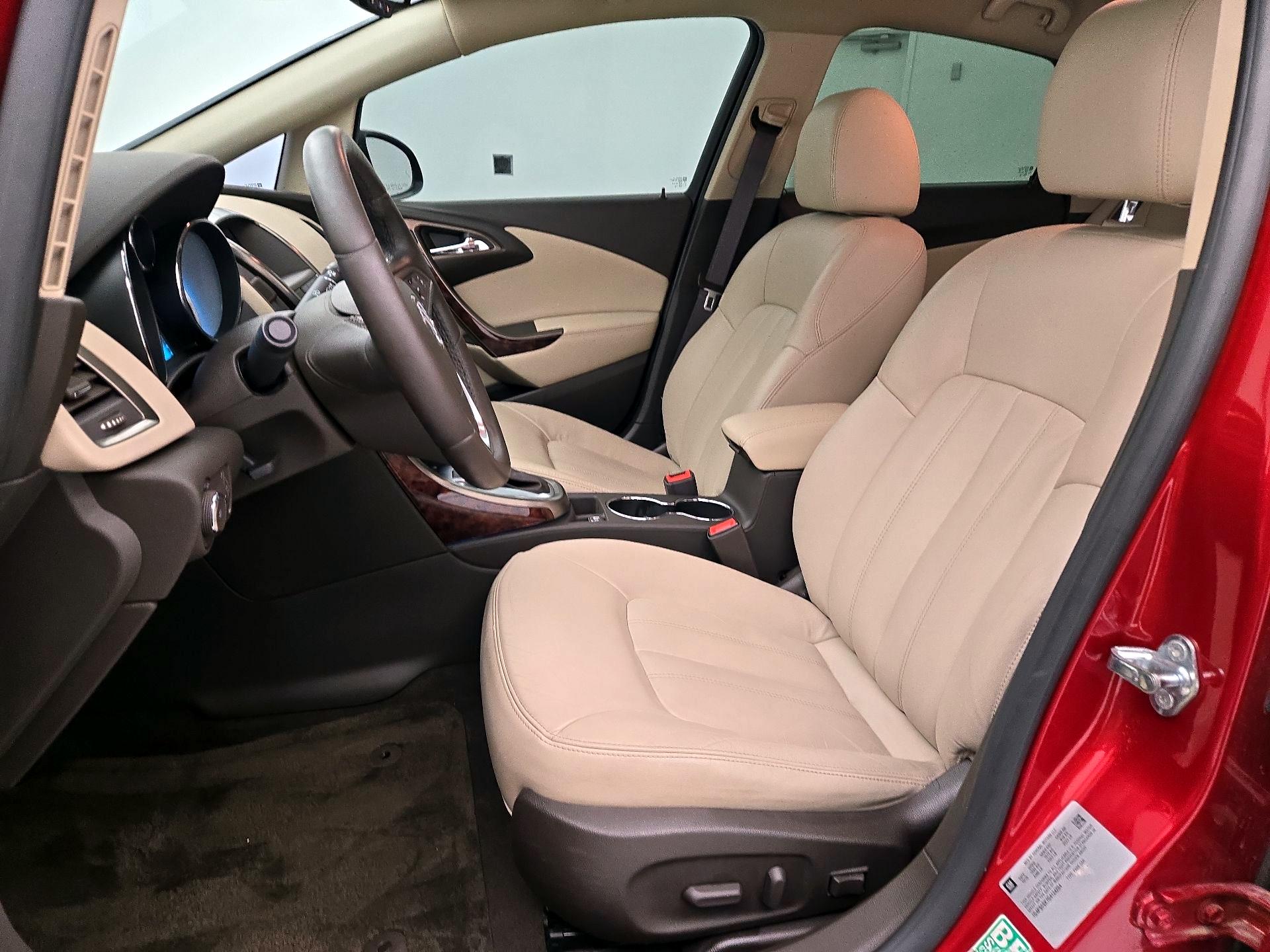 Thumbnail: 2016 Buick Verano - 11