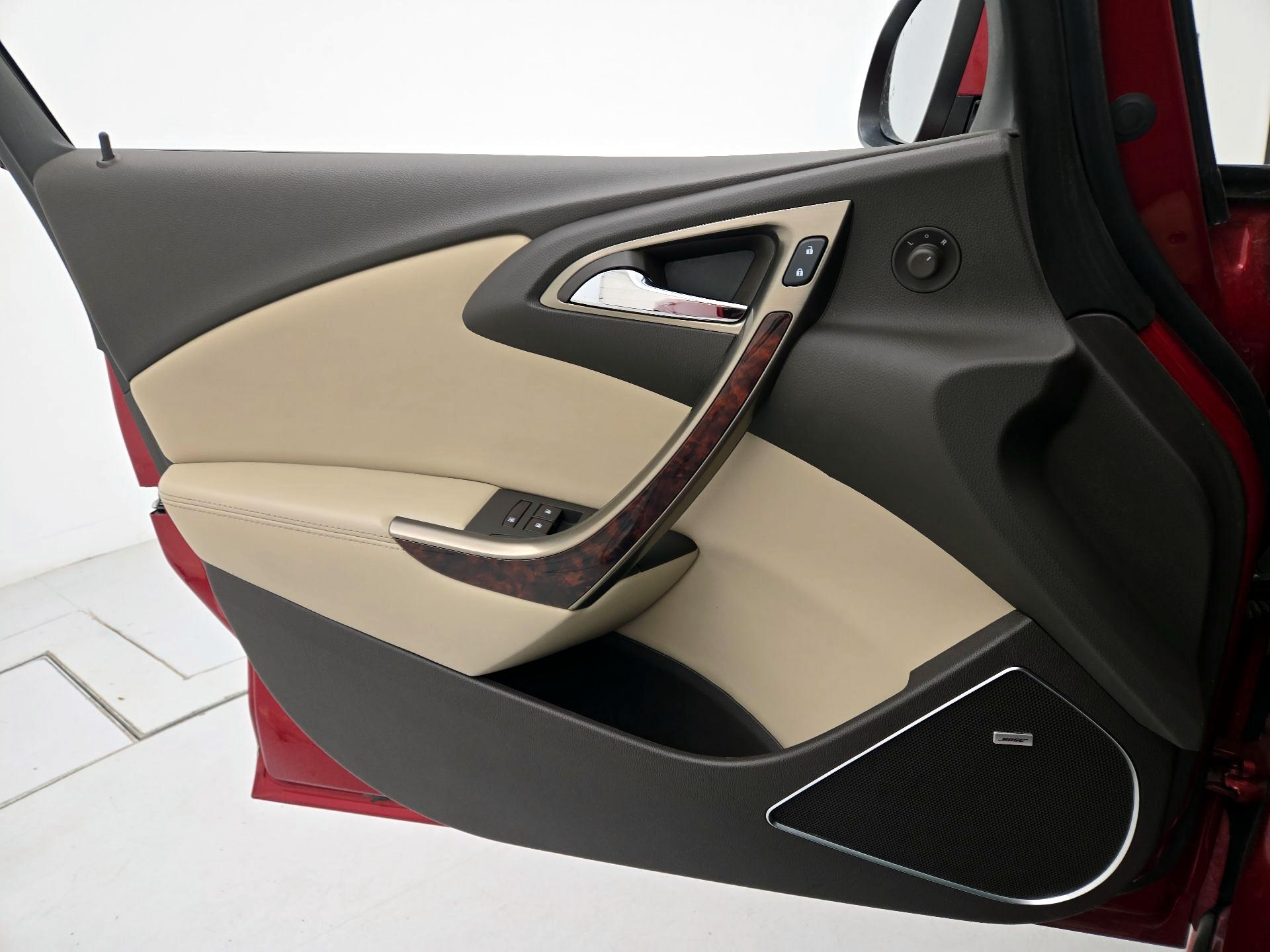 Thumbnail: 2016 Buick Verano - 12