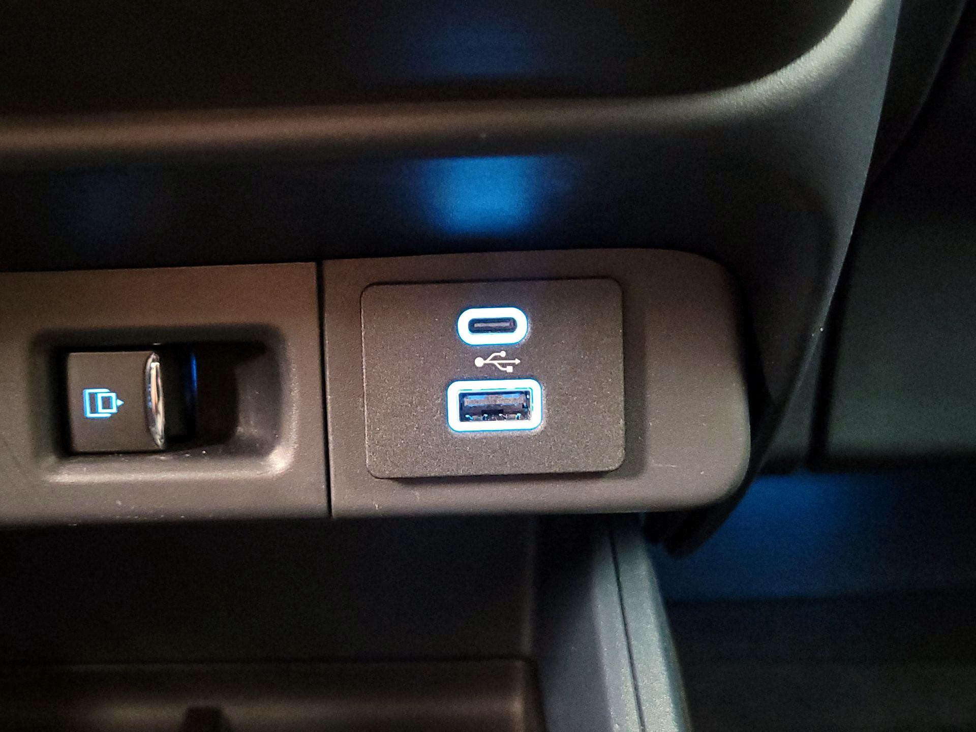 Thumbnail: 2024 Ford Maverick - 19