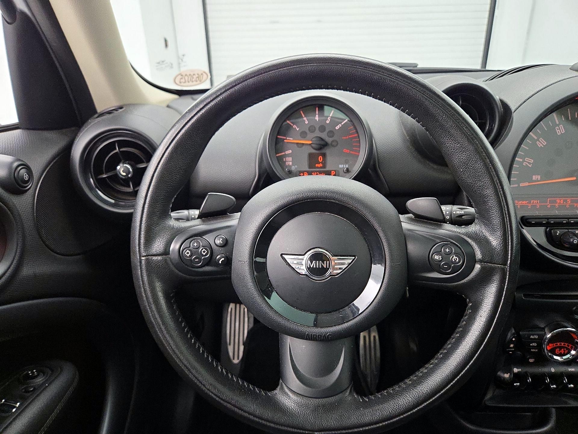 Thumbnail: 2015 MINI Cooper Countryman - 10