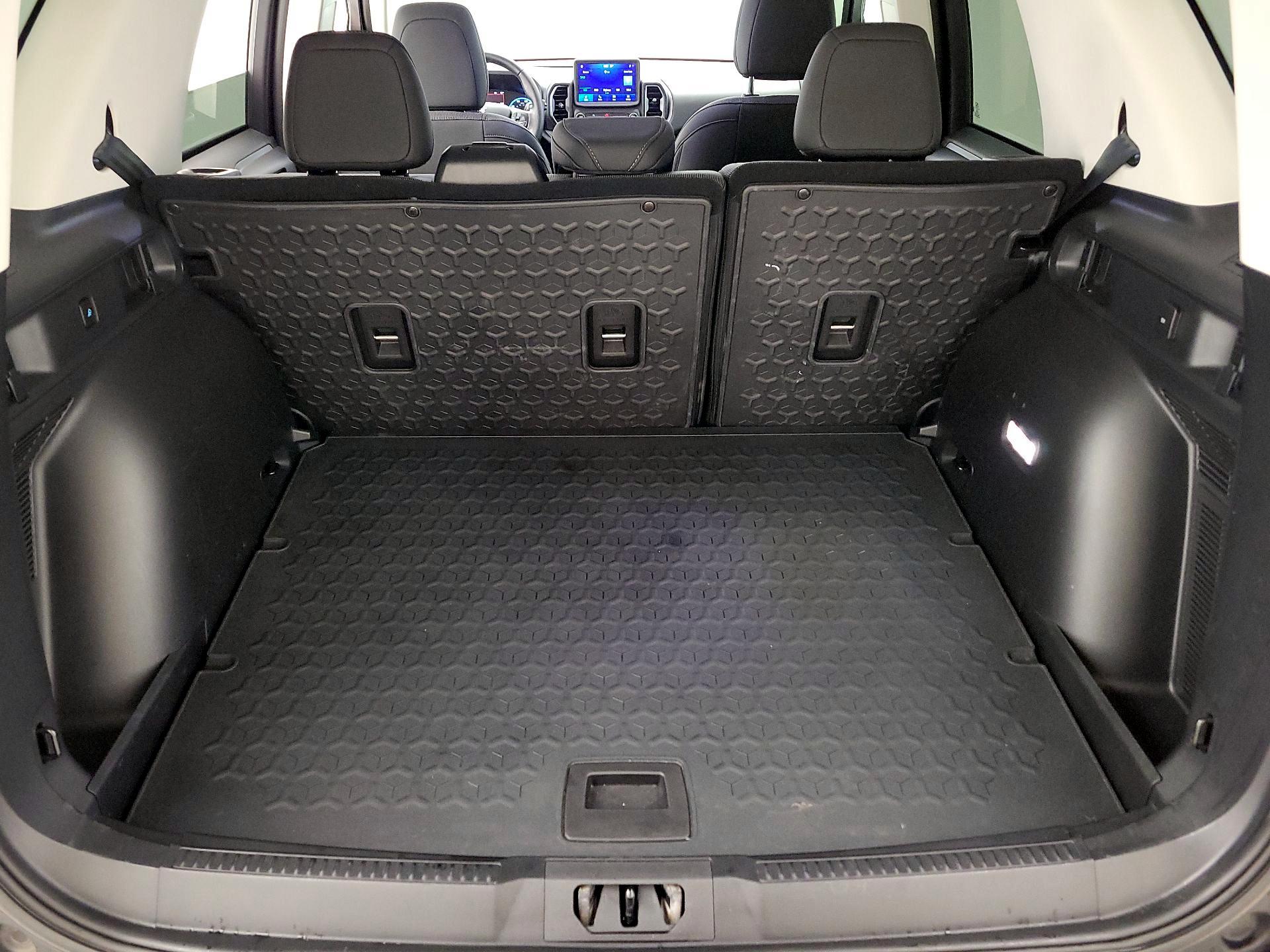 Thumbnail: 2024 Ford Bronco Sport - 20