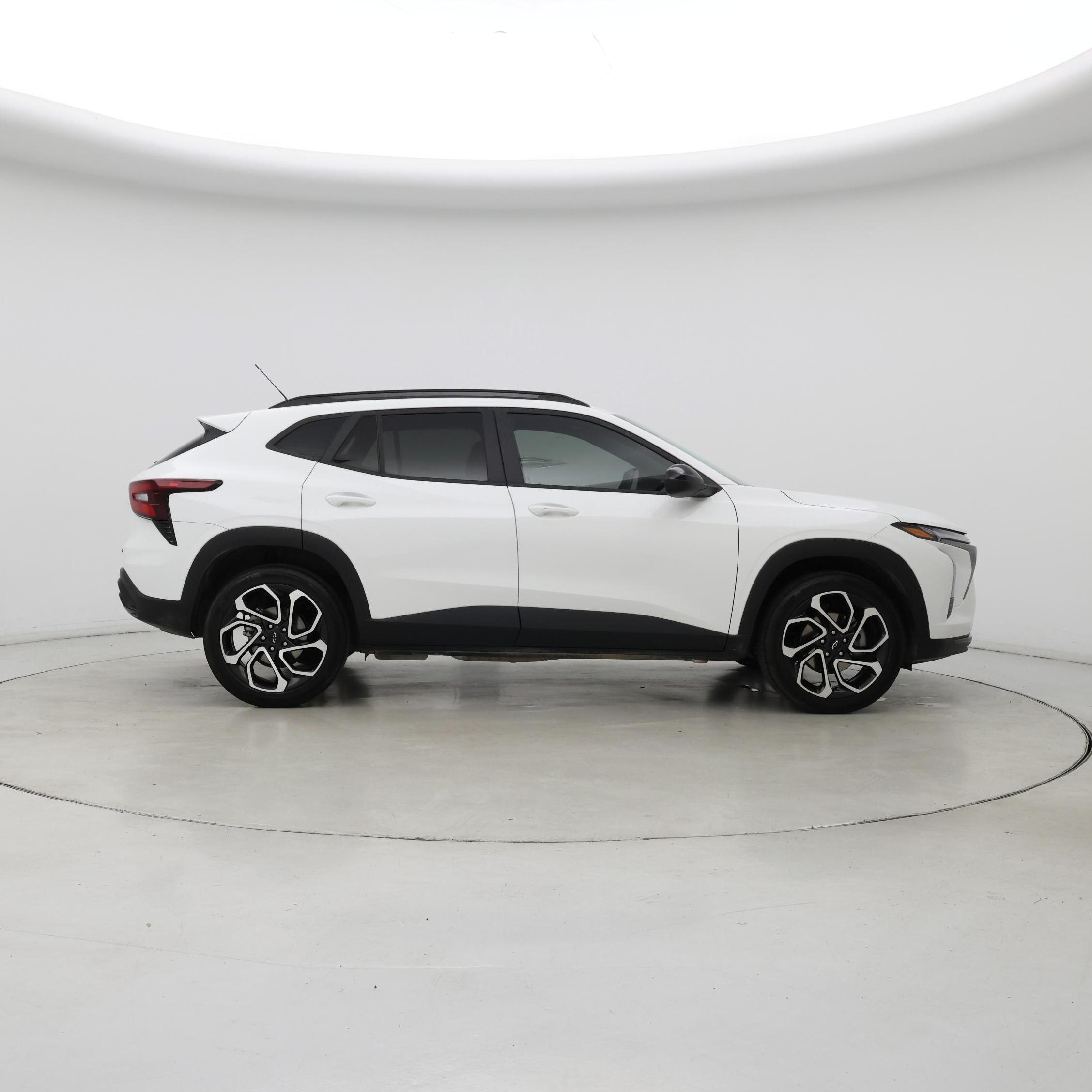 Thumbnail: 2025 Chevrolet Trax - 7