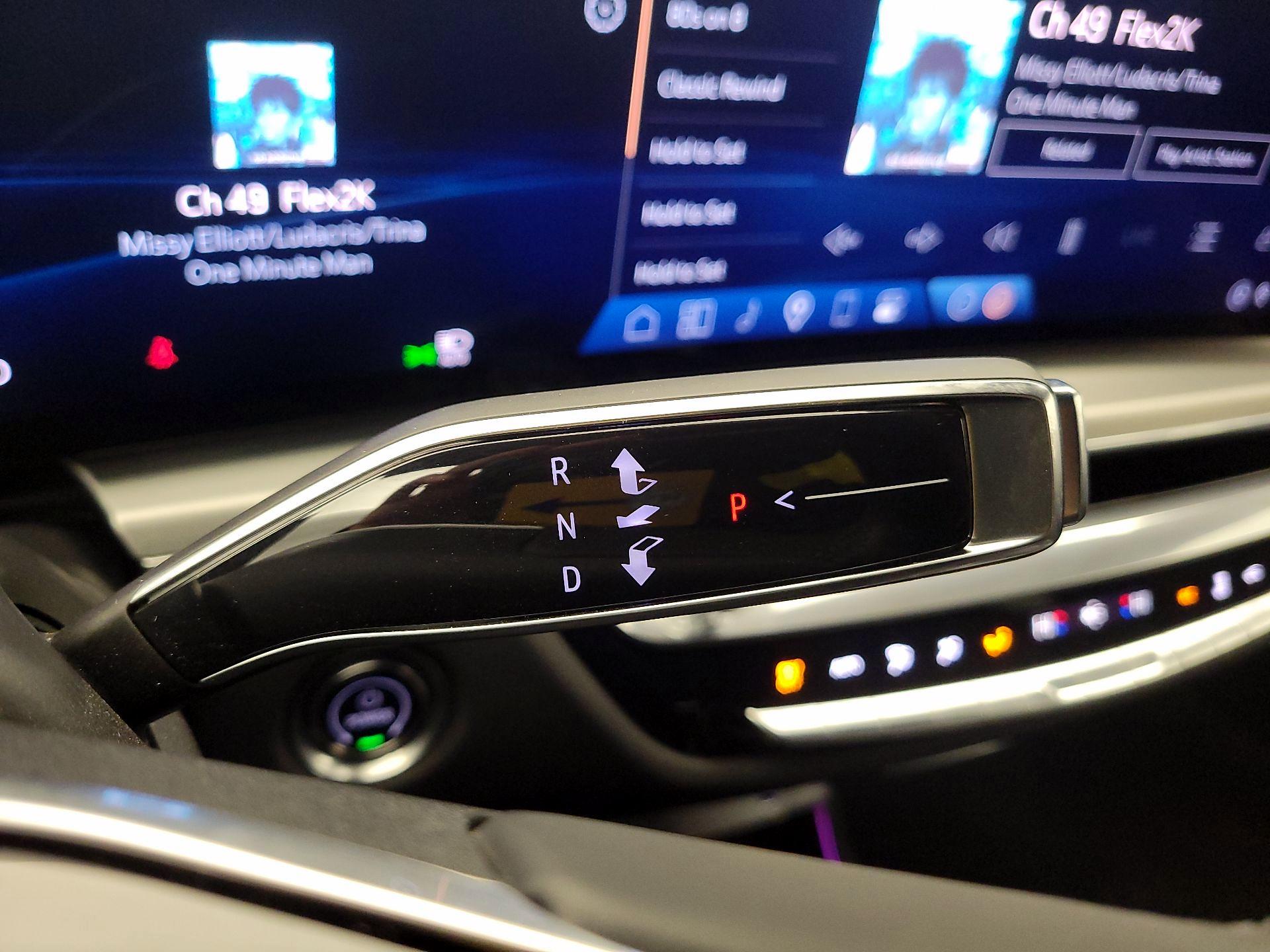 Thumbnail: 2024 Cadillac Lyriq - 17