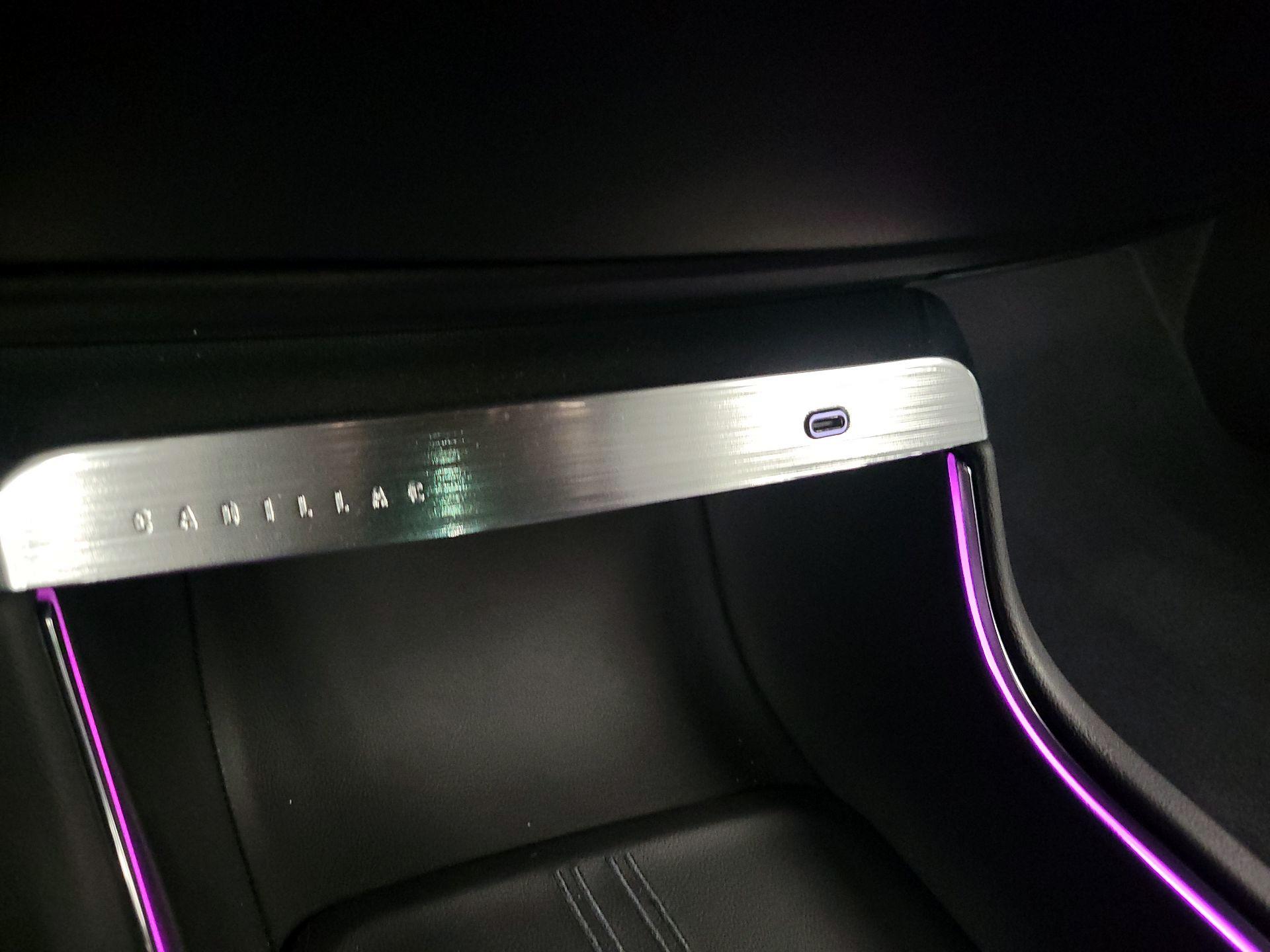 Thumbnail: 2024 Cadillac Lyriq - 18