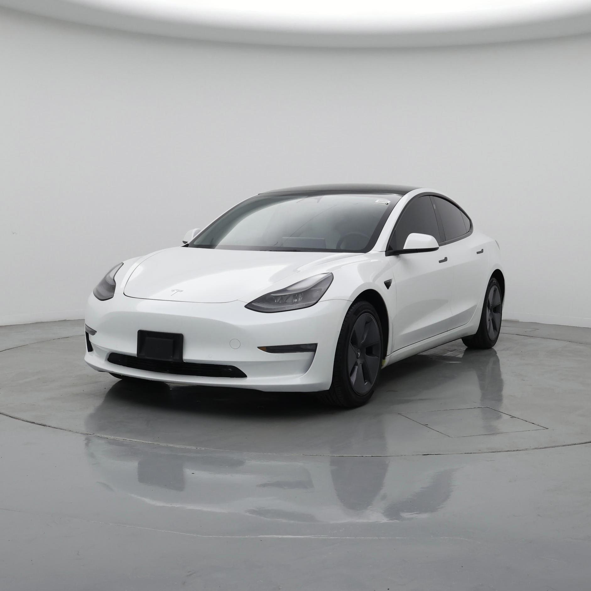Thumbnail: 2022 Tesla Model 3 - 4