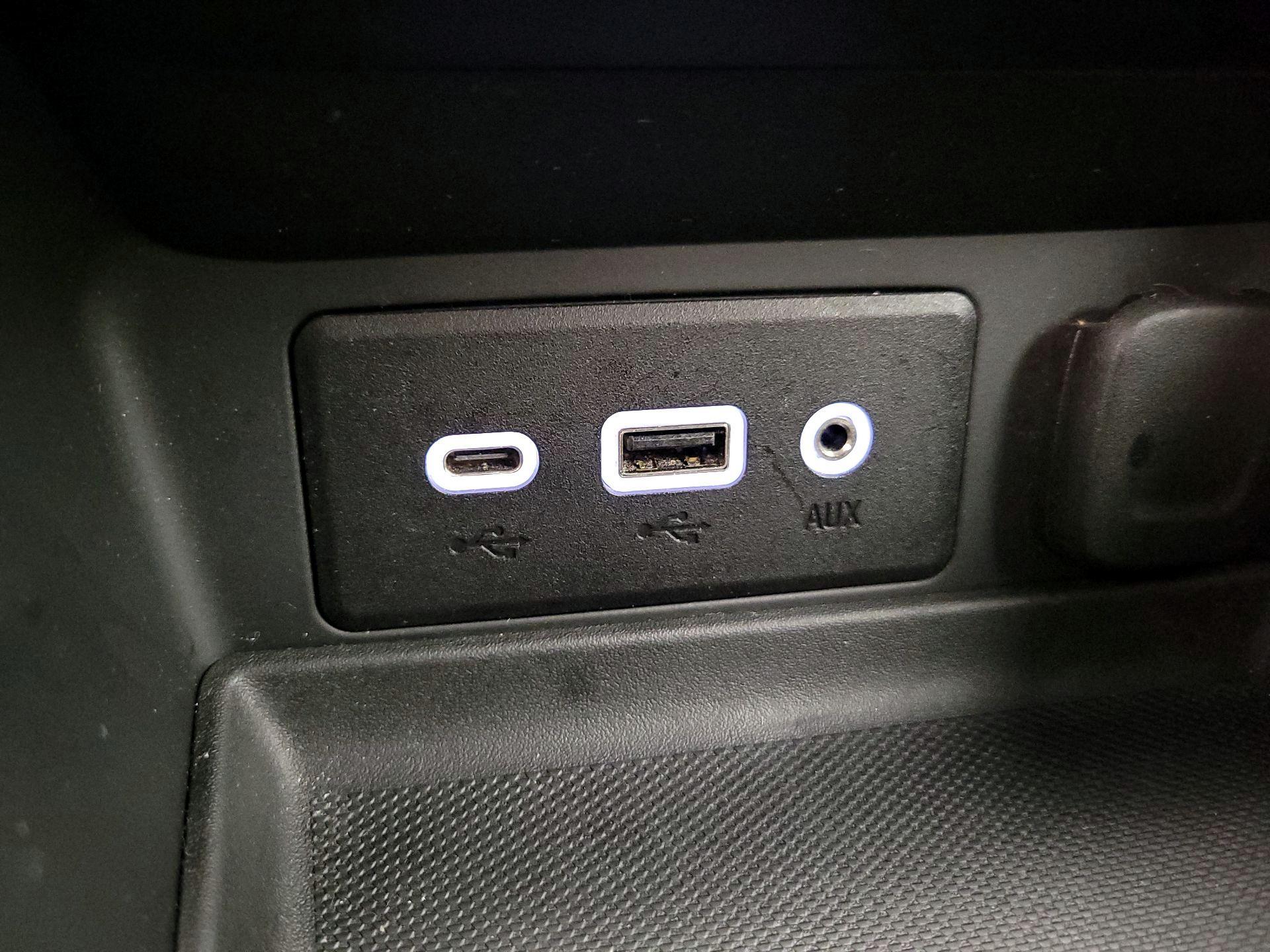 Thumbnail: 2022 GMC Terrain - 18