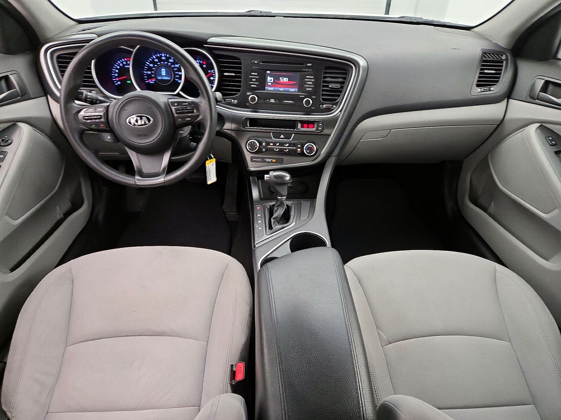 Thumbnail: 2015 Kia Optima - 9