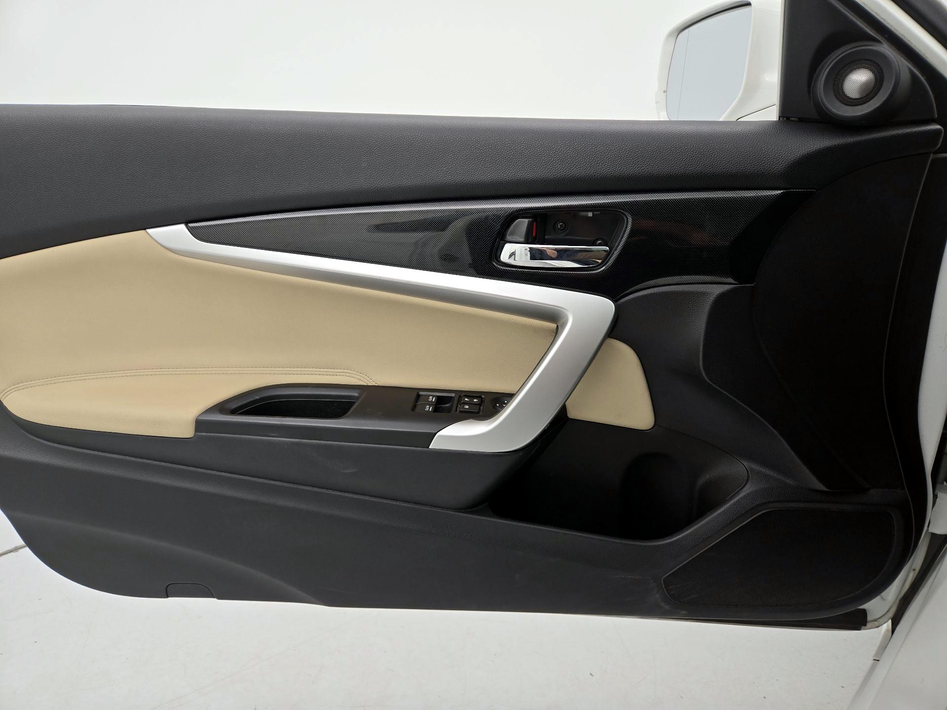 Thumbnail: 2015 Honda Accord - 12