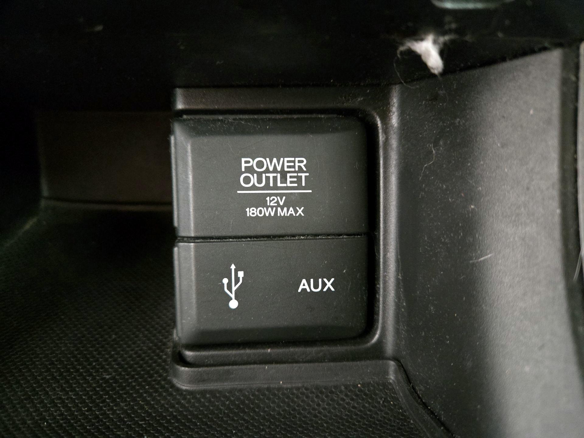 Thumbnail: 2015 Honda Accord - 18