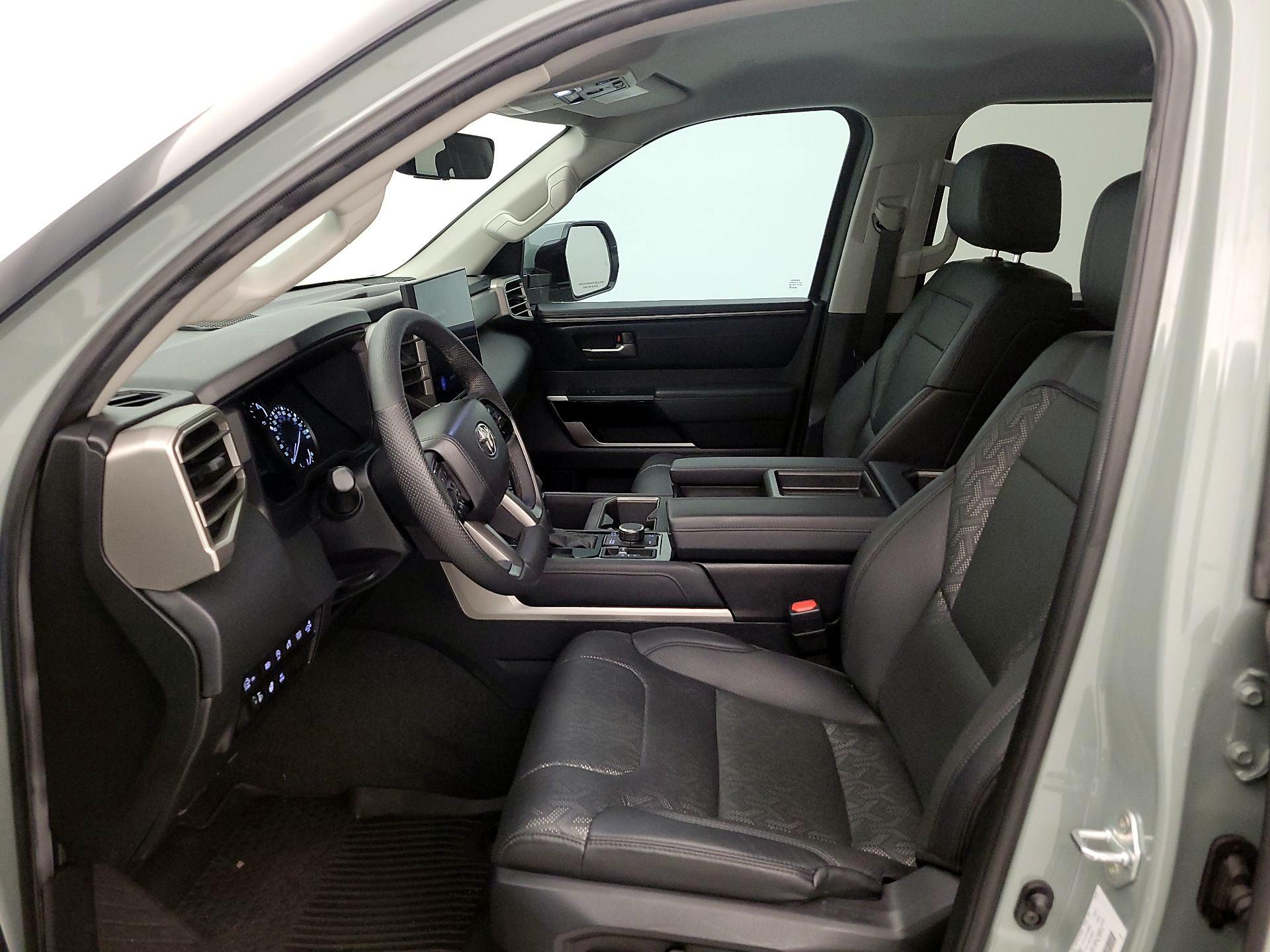 Thumbnail: 2023 Toyota Tundra - 11