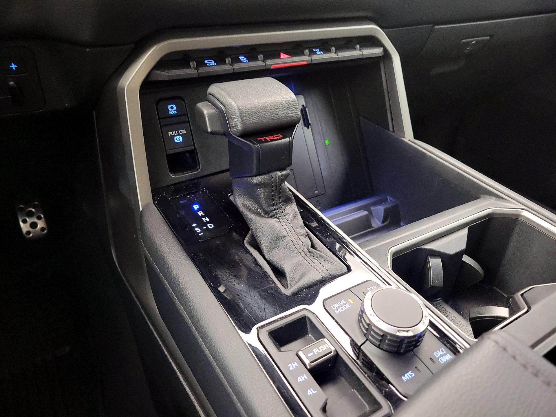 Thumbnail: 2023 Toyota Tundra - 17