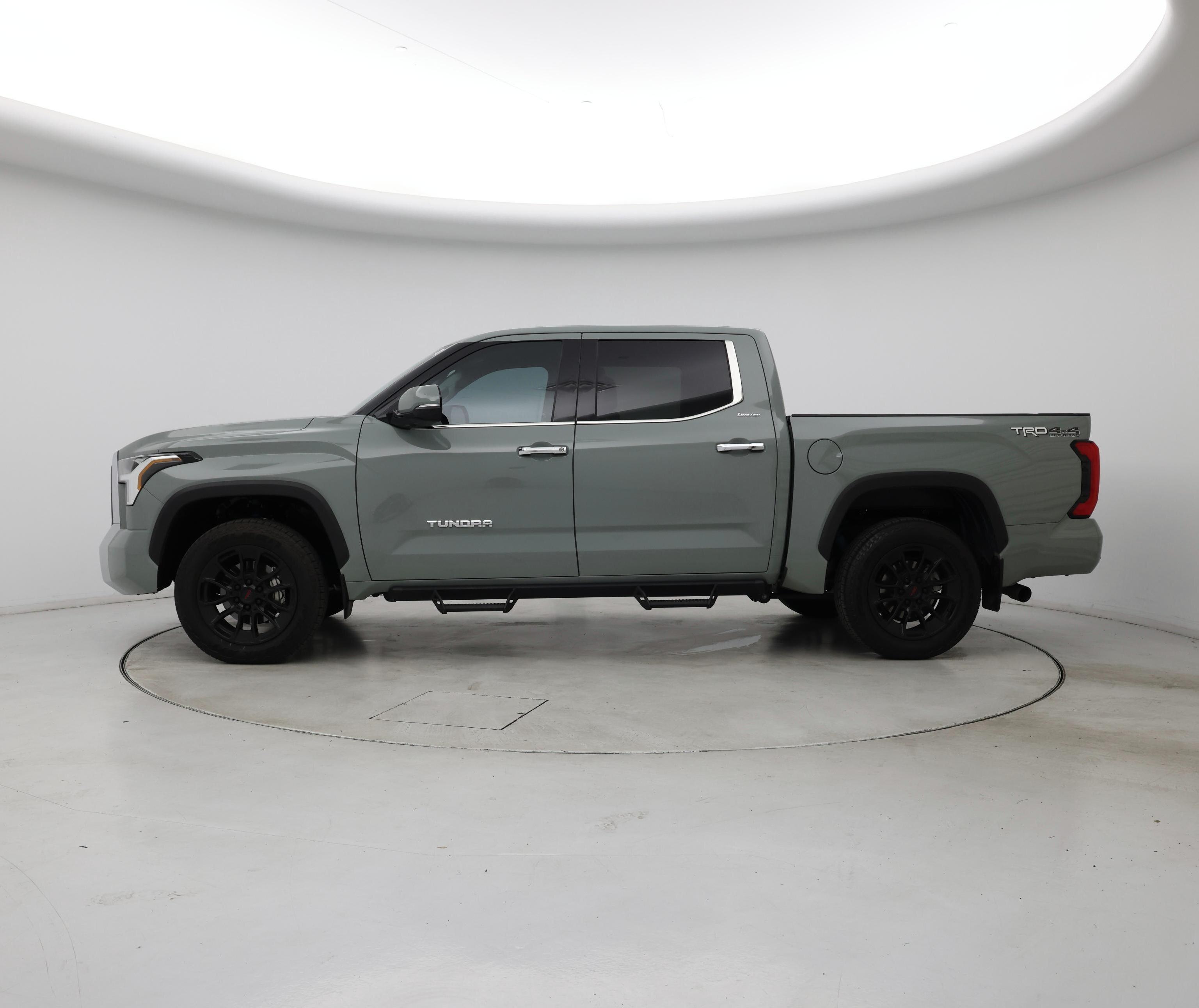 Thumbnail: 2023 Toyota Tundra - 3