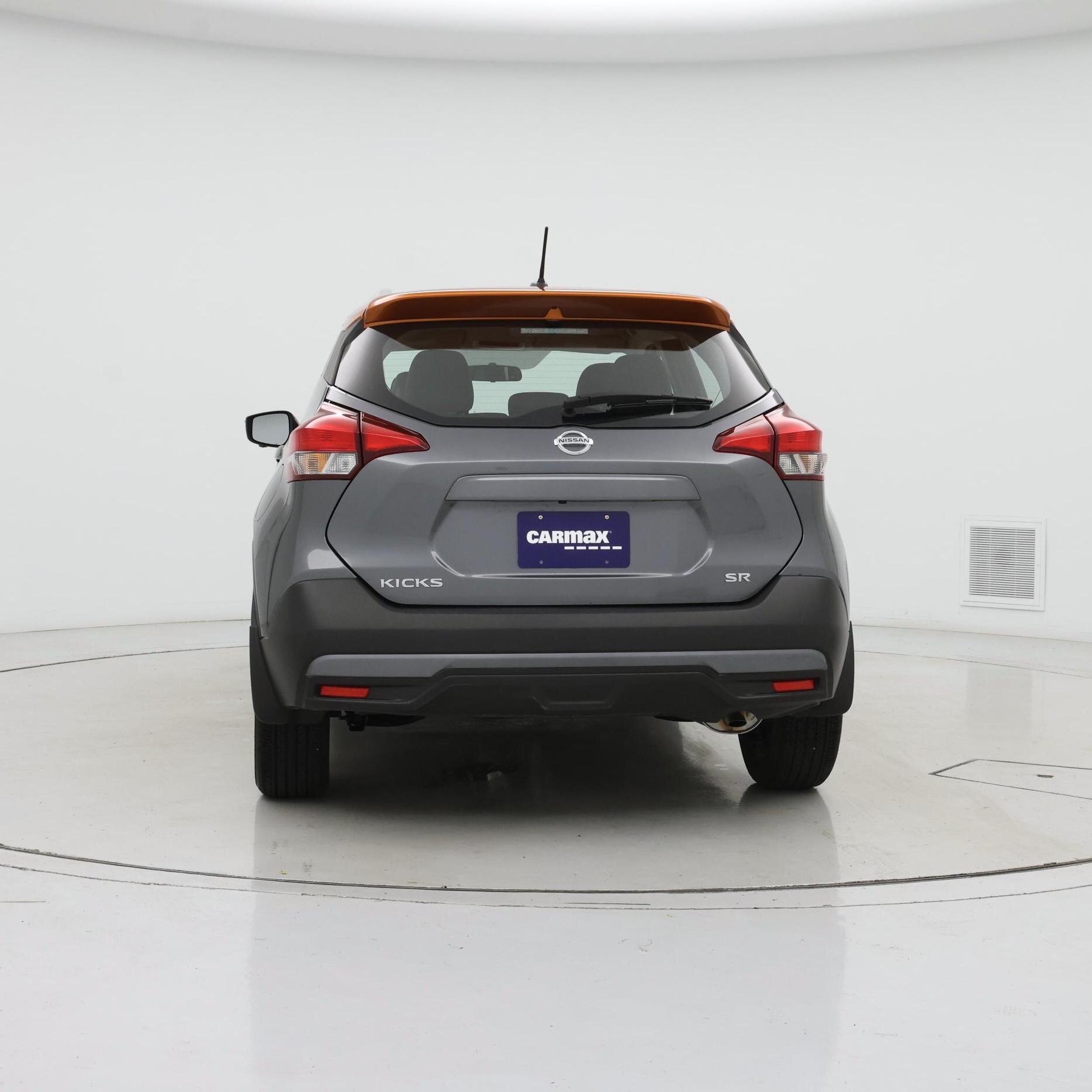 Thumbnail: 2019 Nissan Kicks - 6