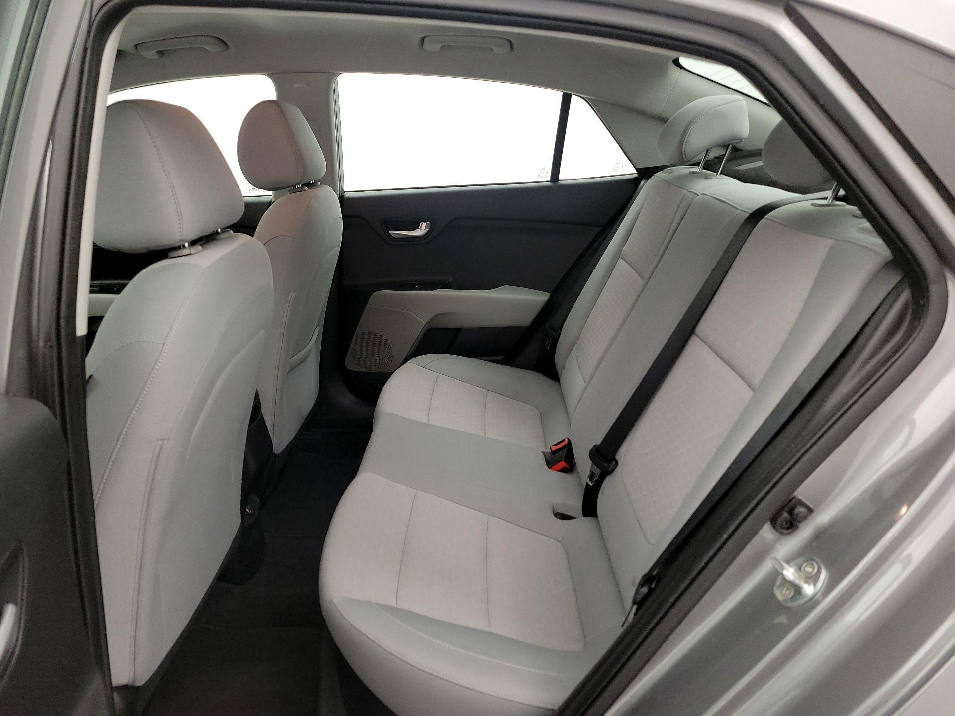 Thumbnail: 2021 Kia Rio - 19