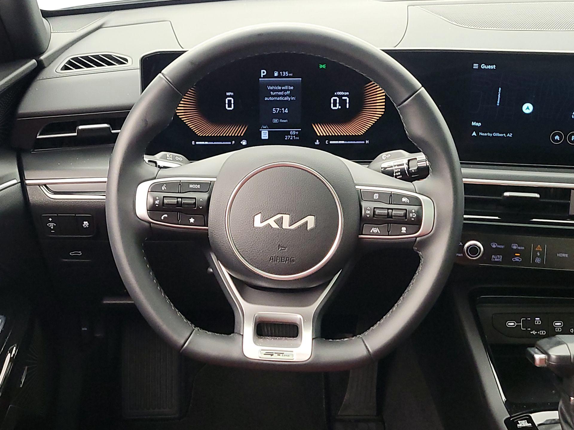 Thumbnail: 2025 Kia K5 - 10